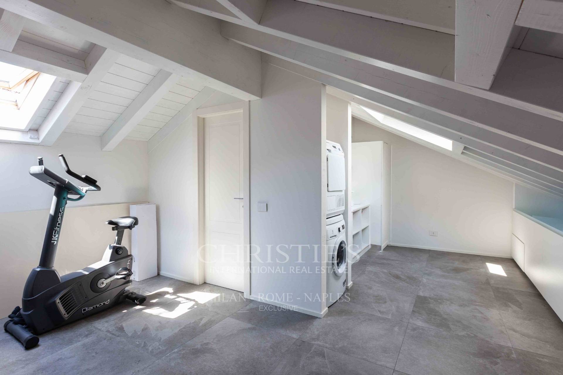 picture of Contemporary Villa With Panoramic Terraces In Brianza