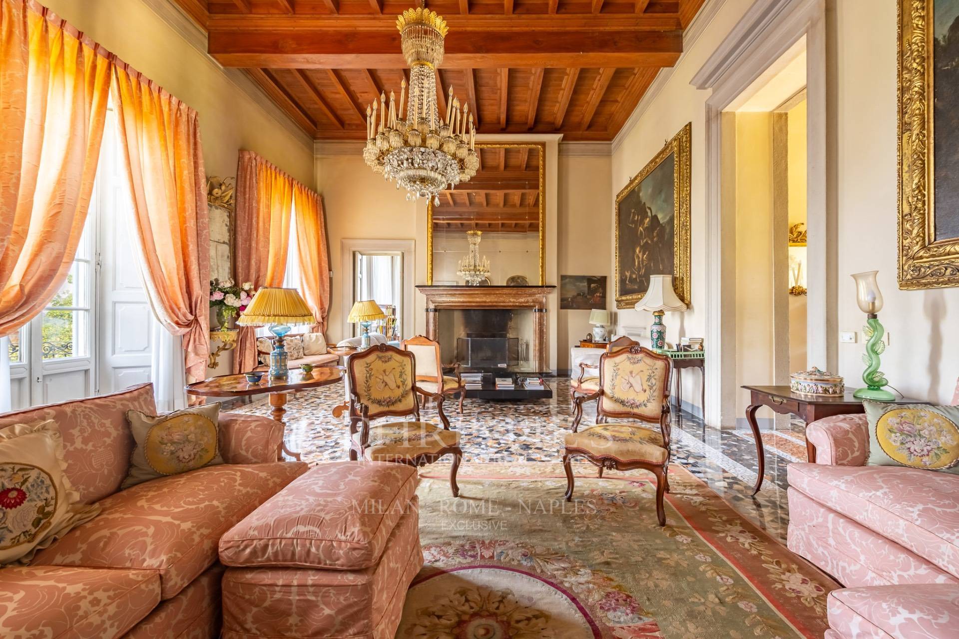 picture of Exceptional Seventeenth-century Villa With Private Park Near Lake Como