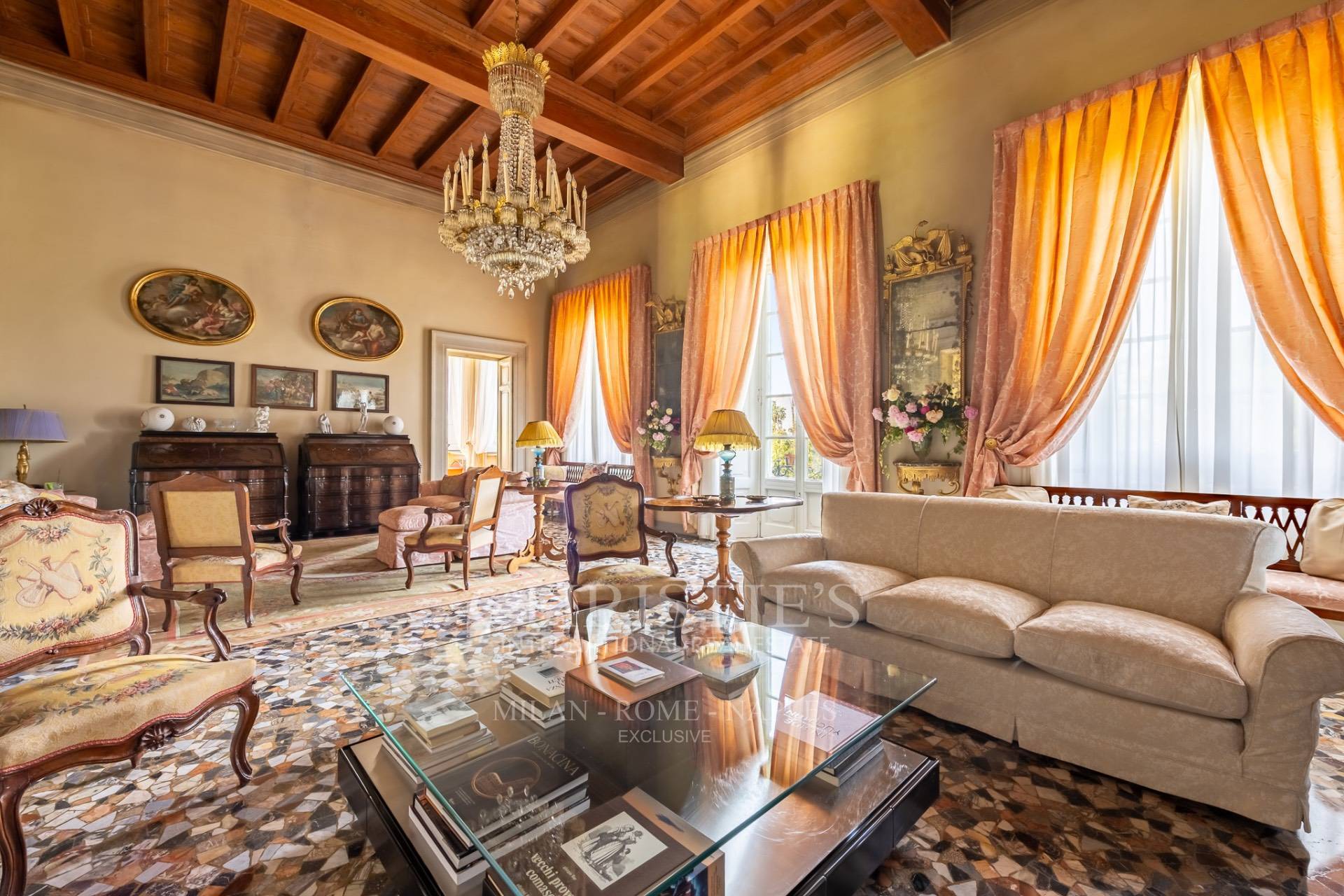 picture of Exceptional Seventeenth-century Villa With Private Park Near Lake Como