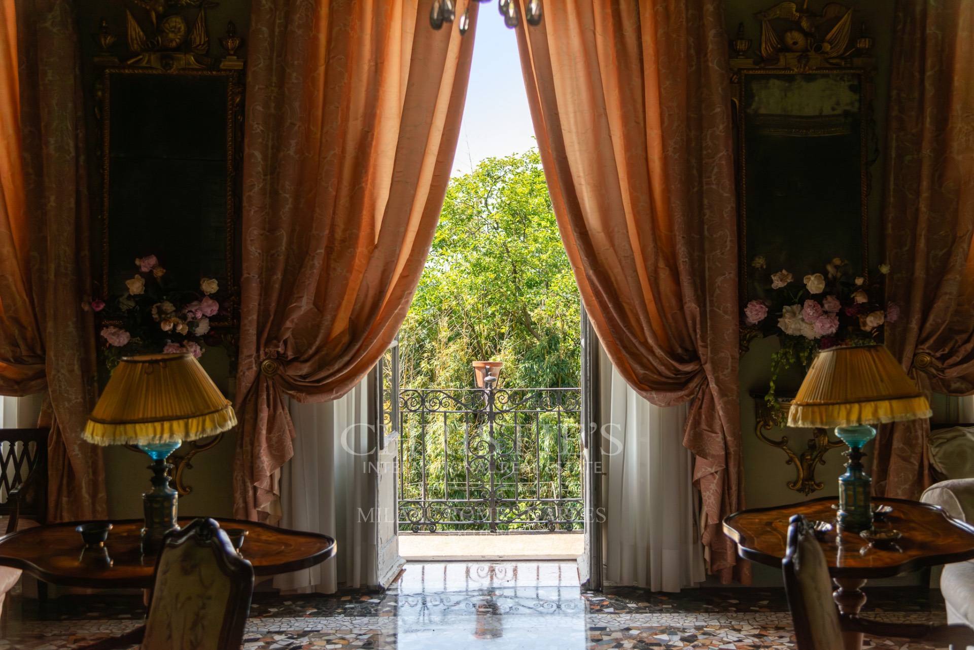 picture of Exceptional Seventeenth-century Villa With Private Park Near Lake Como