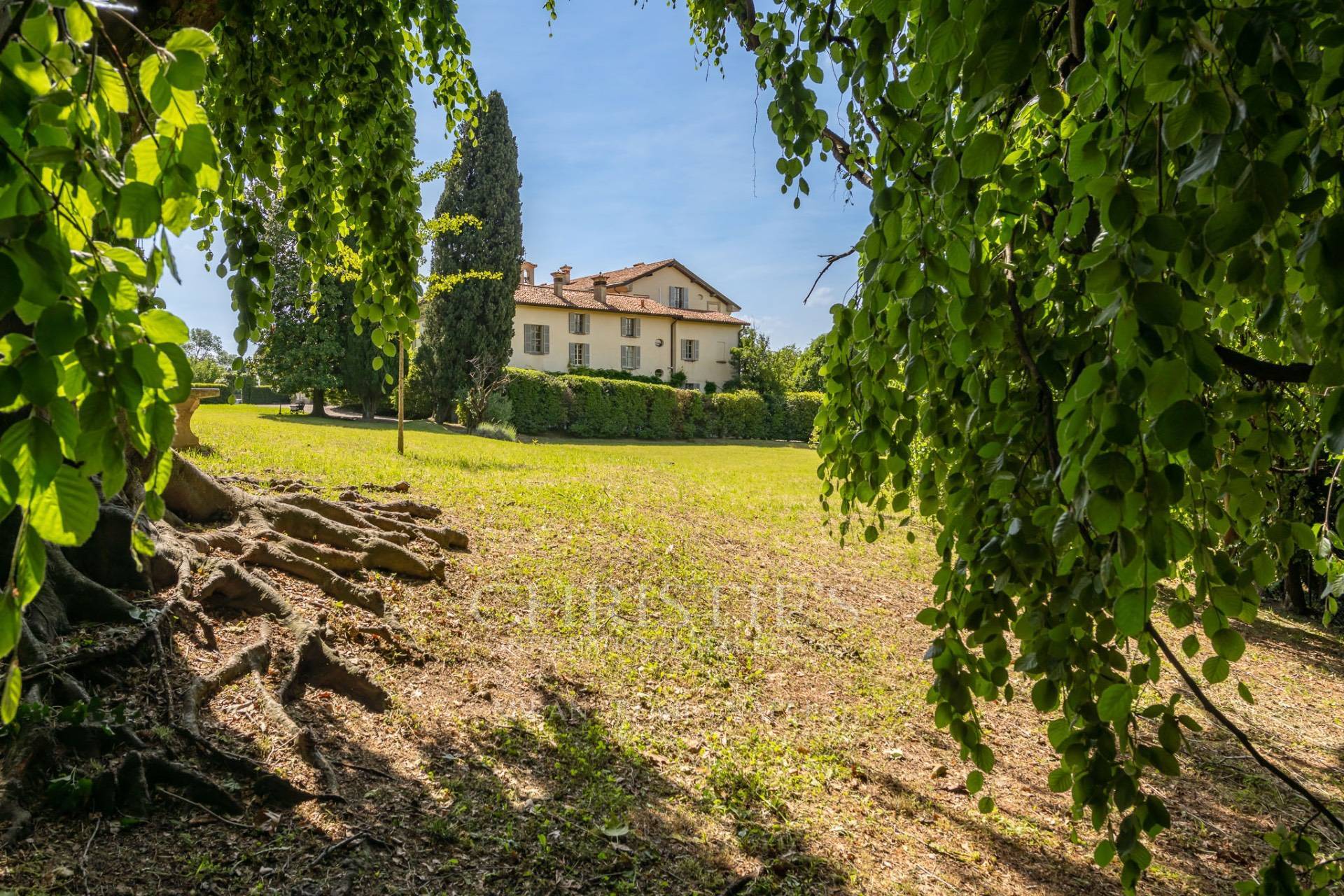 picture of Exceptional Seventeenth-century Villa With Private Park Near Lake Como