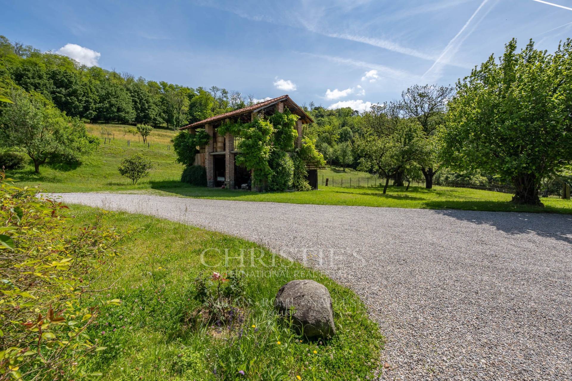 picture of Exceptional Seventeenth-century Villa With Private Park Near Lake Como