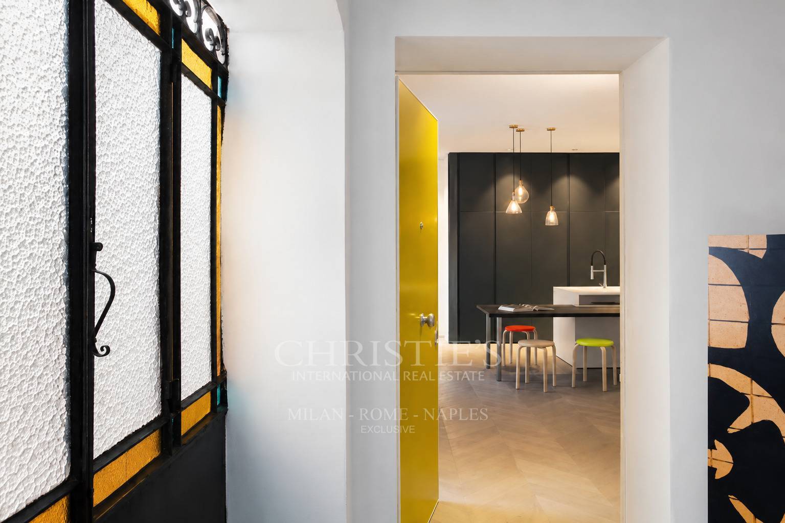 picture of Elegant One-bedroom Apartment In Via Kramer
