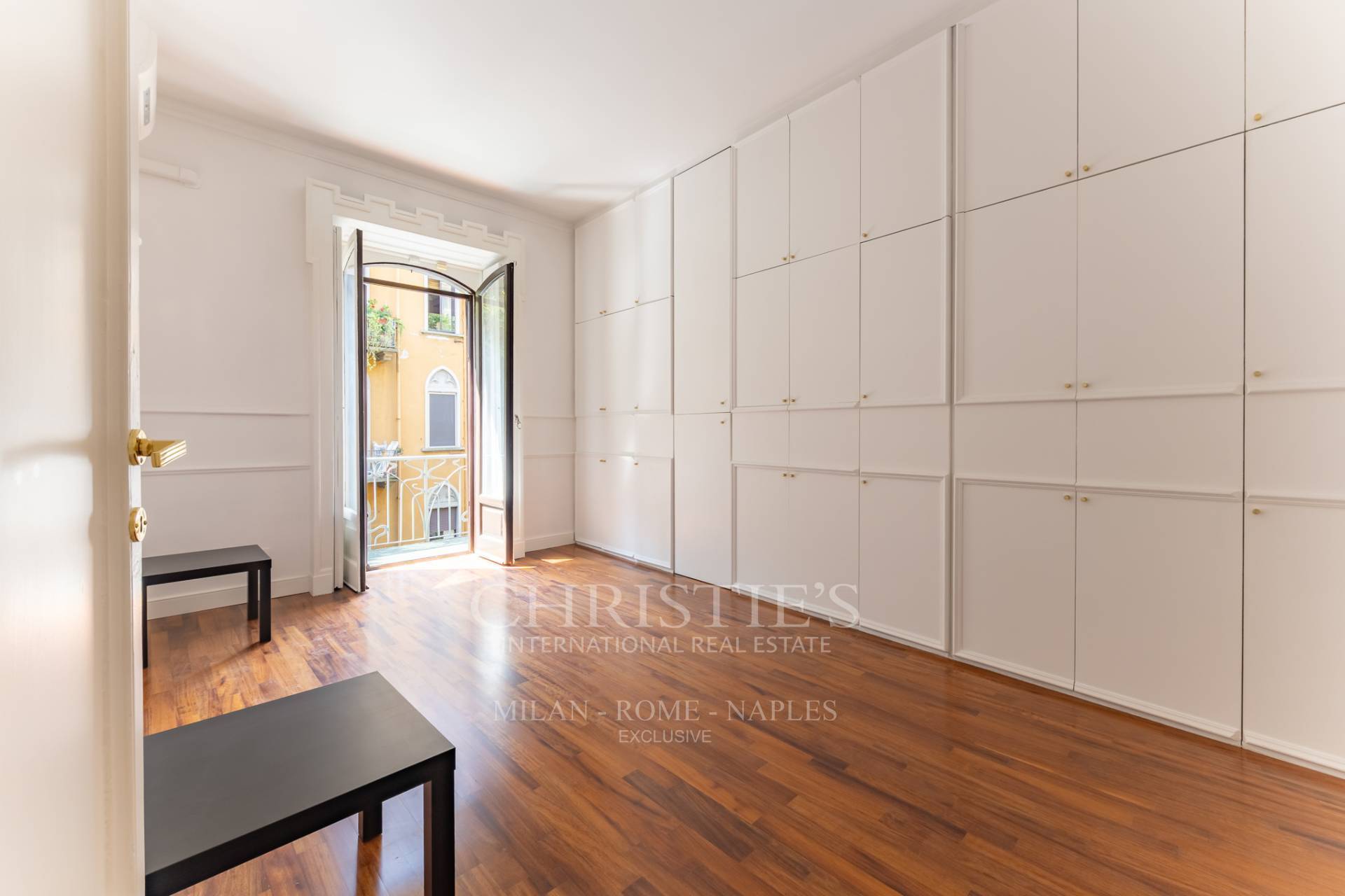 picture of Elegant Full-floor Residence With Exceptional Living Spaces