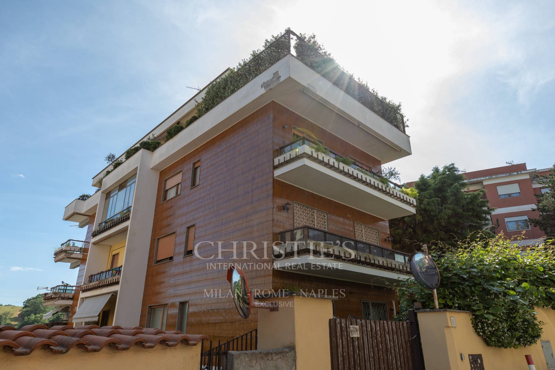 picture of Elegant And Exclusive Apartment