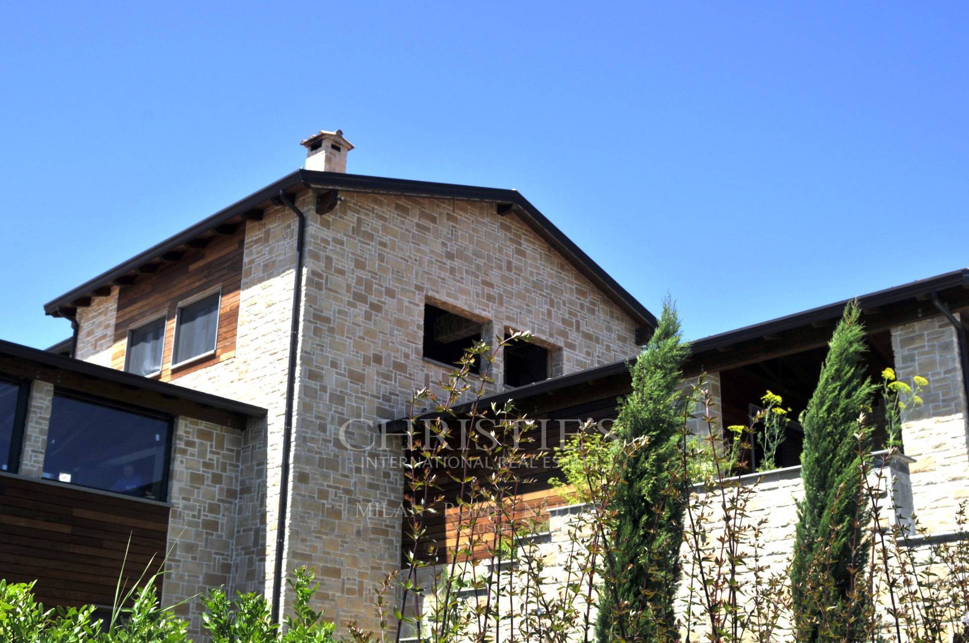 picture of Winery Resort With 6.5 Hectares Of Vineyards For Sale In Campania