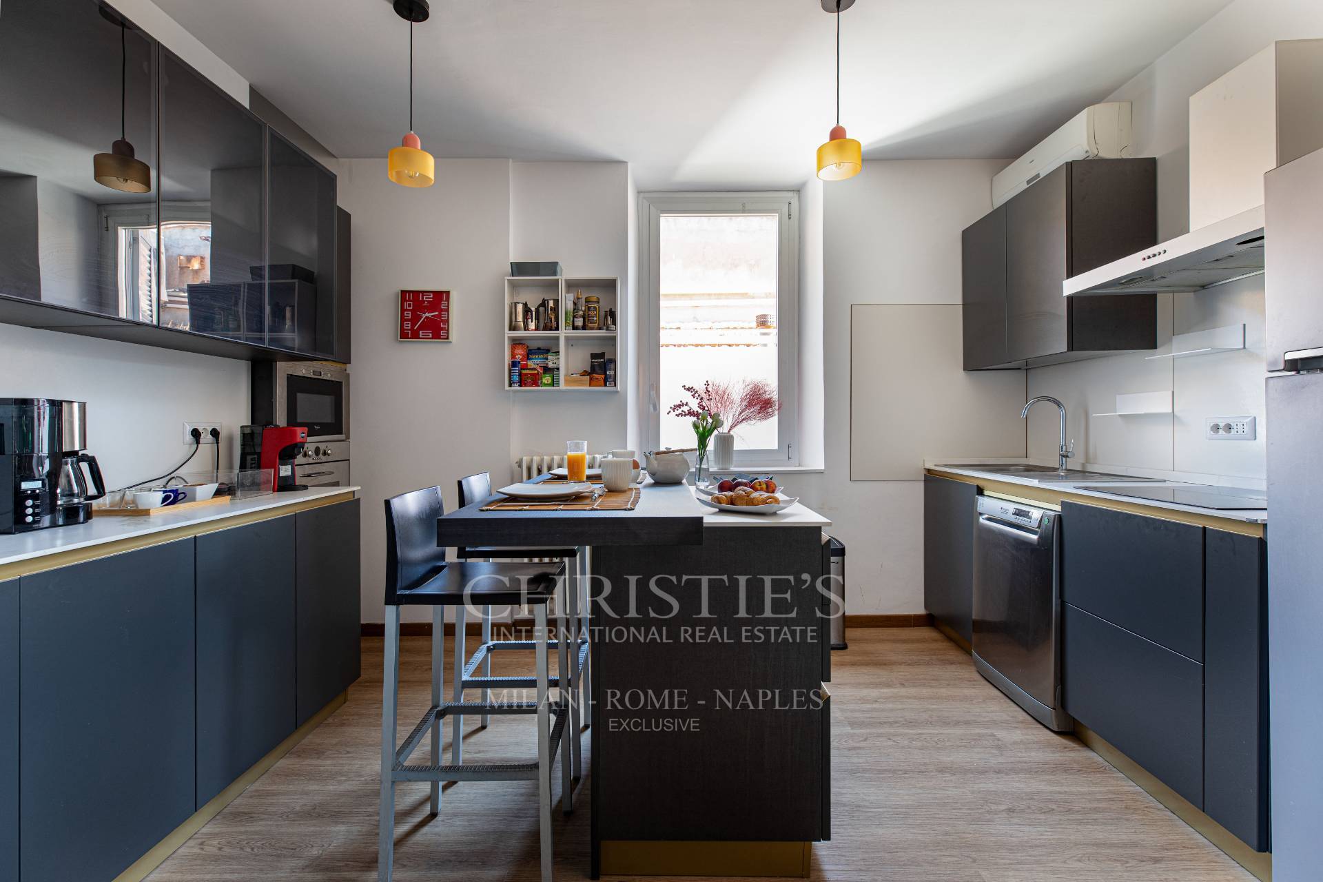 picture of Prestigious Penthouse And Super-penthouse With Panoramic Terrace - Campo Dè Fiori
