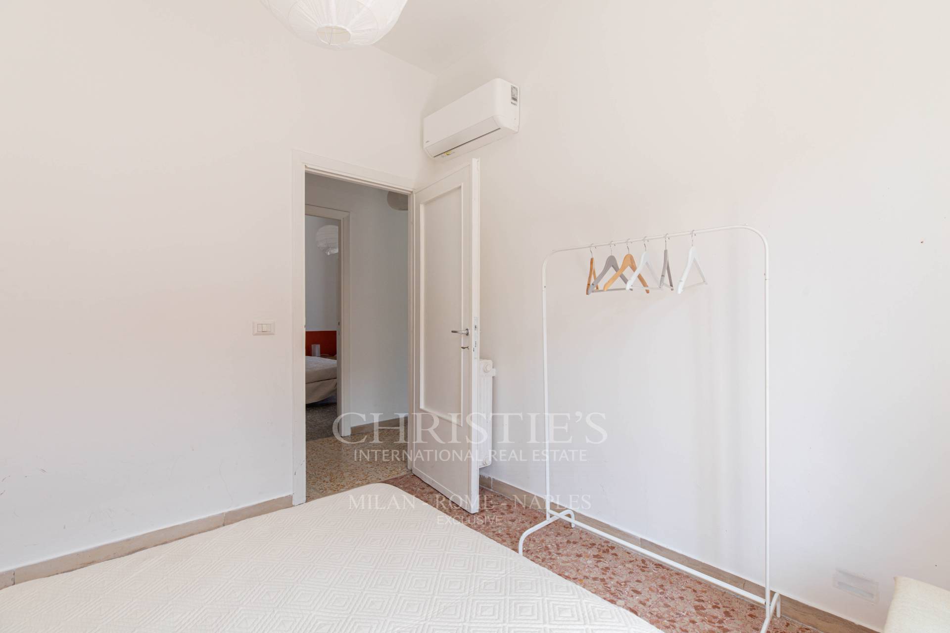 picture of Bright Penthouse With Large Terrace