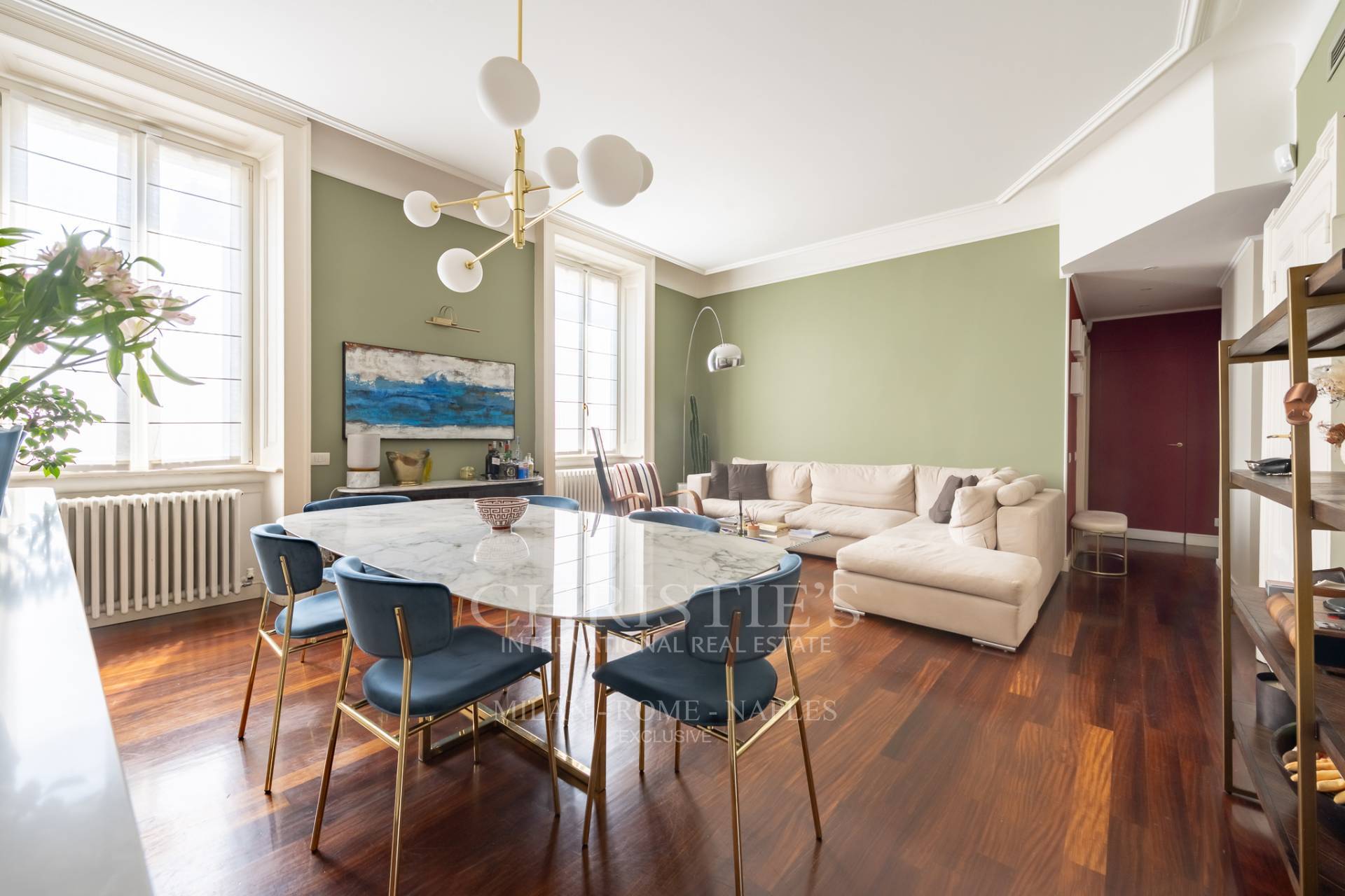 picture of Elegant Three-bedroom Apartment In A Historic Building - Magenta District