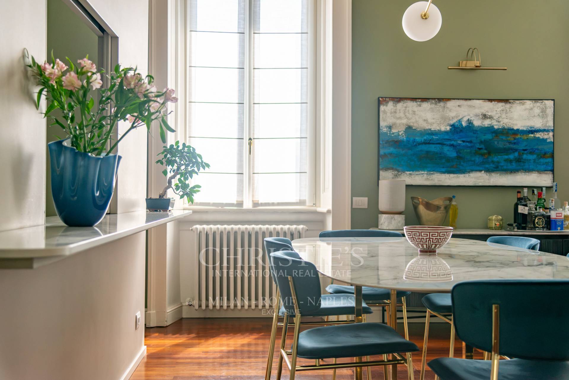 picture of Elegant Three-bedroom Apartment In A Historic Building - Magenta District