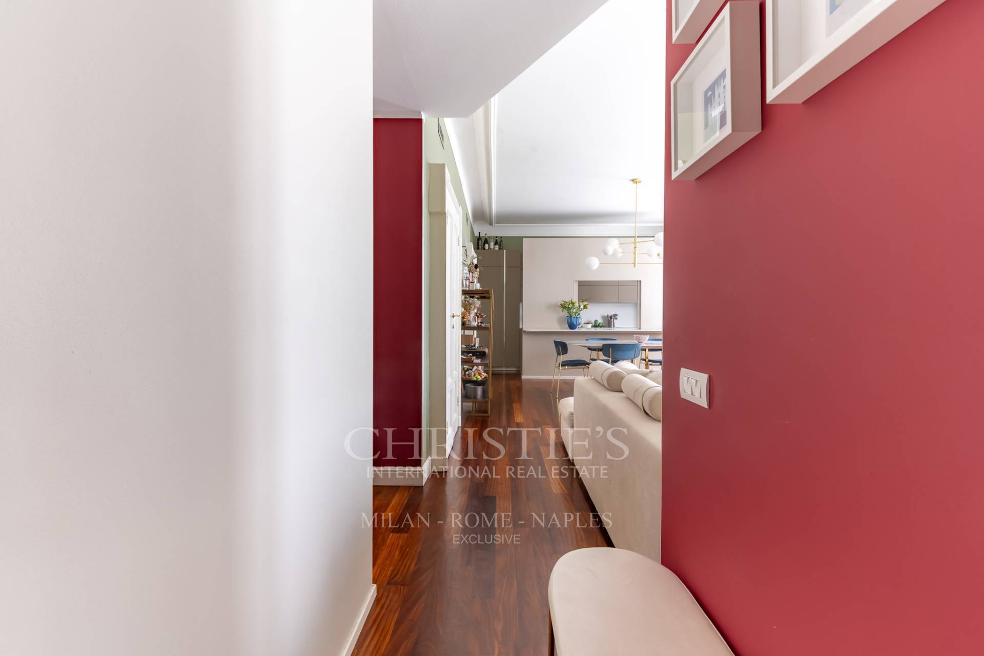 picture of Elegant Three-bedroom Apartment In A Historic Building - Magenta District