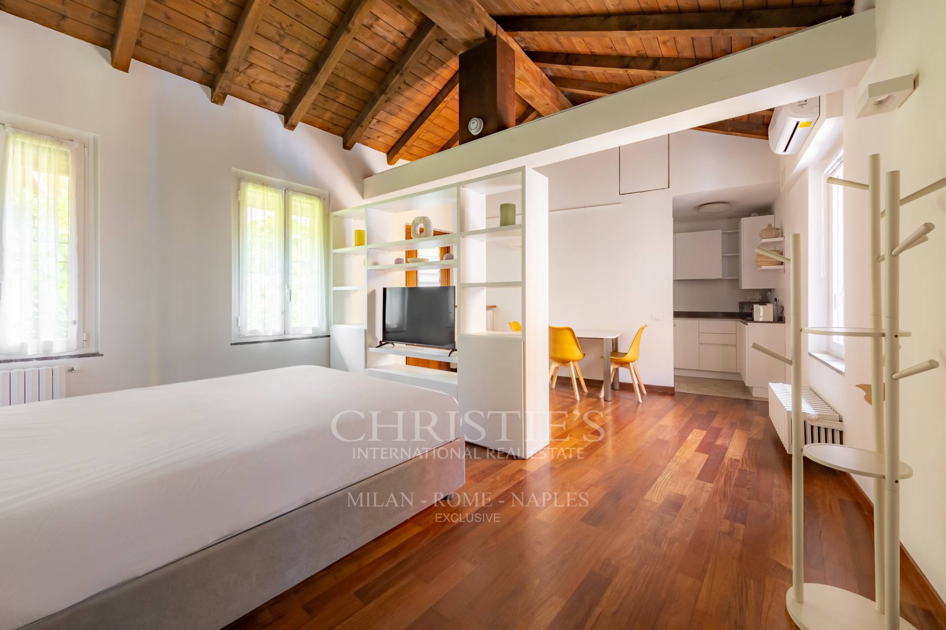 picture of Elegant Pied-à-terre In The Heart Of Milan