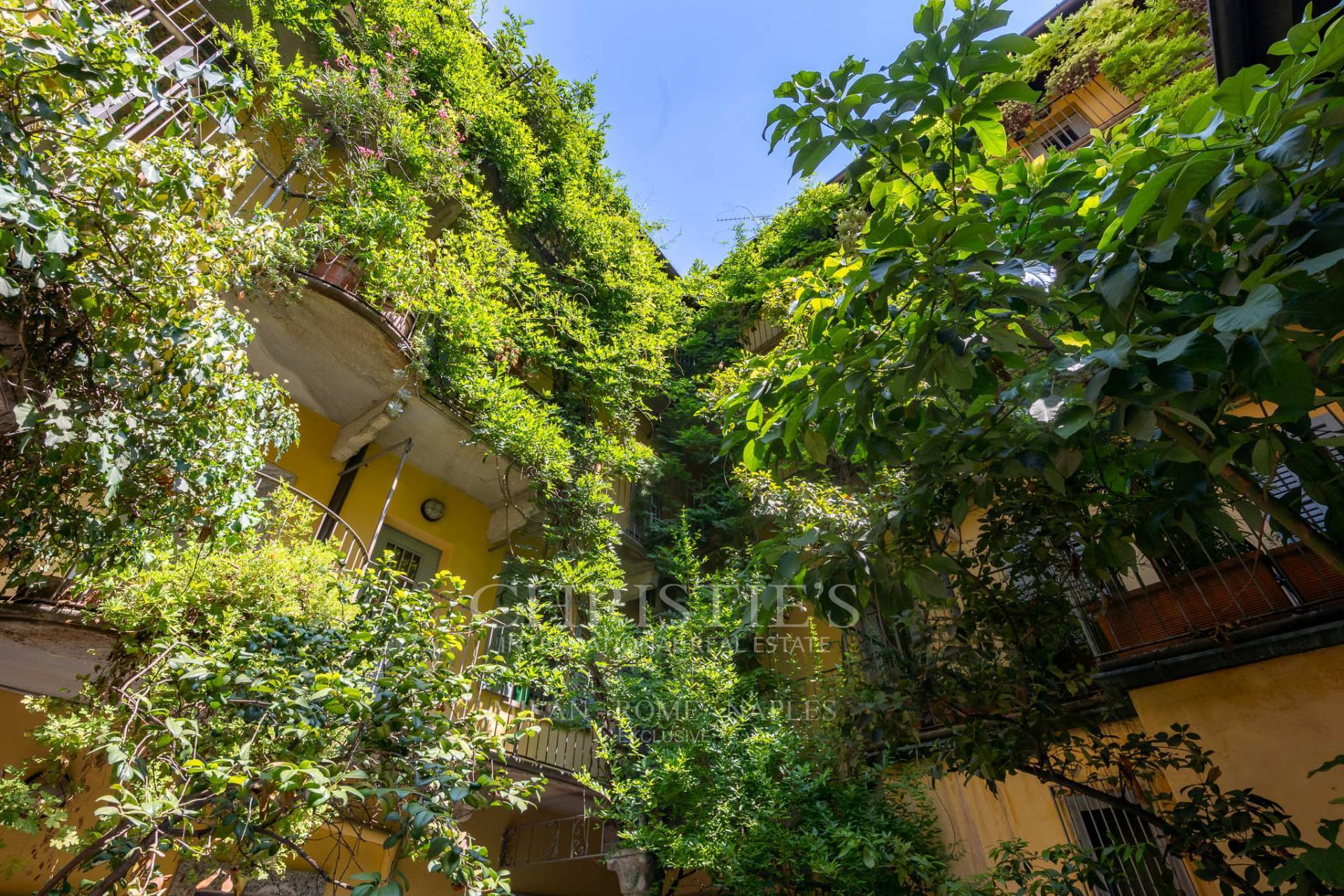 picture of Elegant Pied-à-terre In The Heart Of Milan