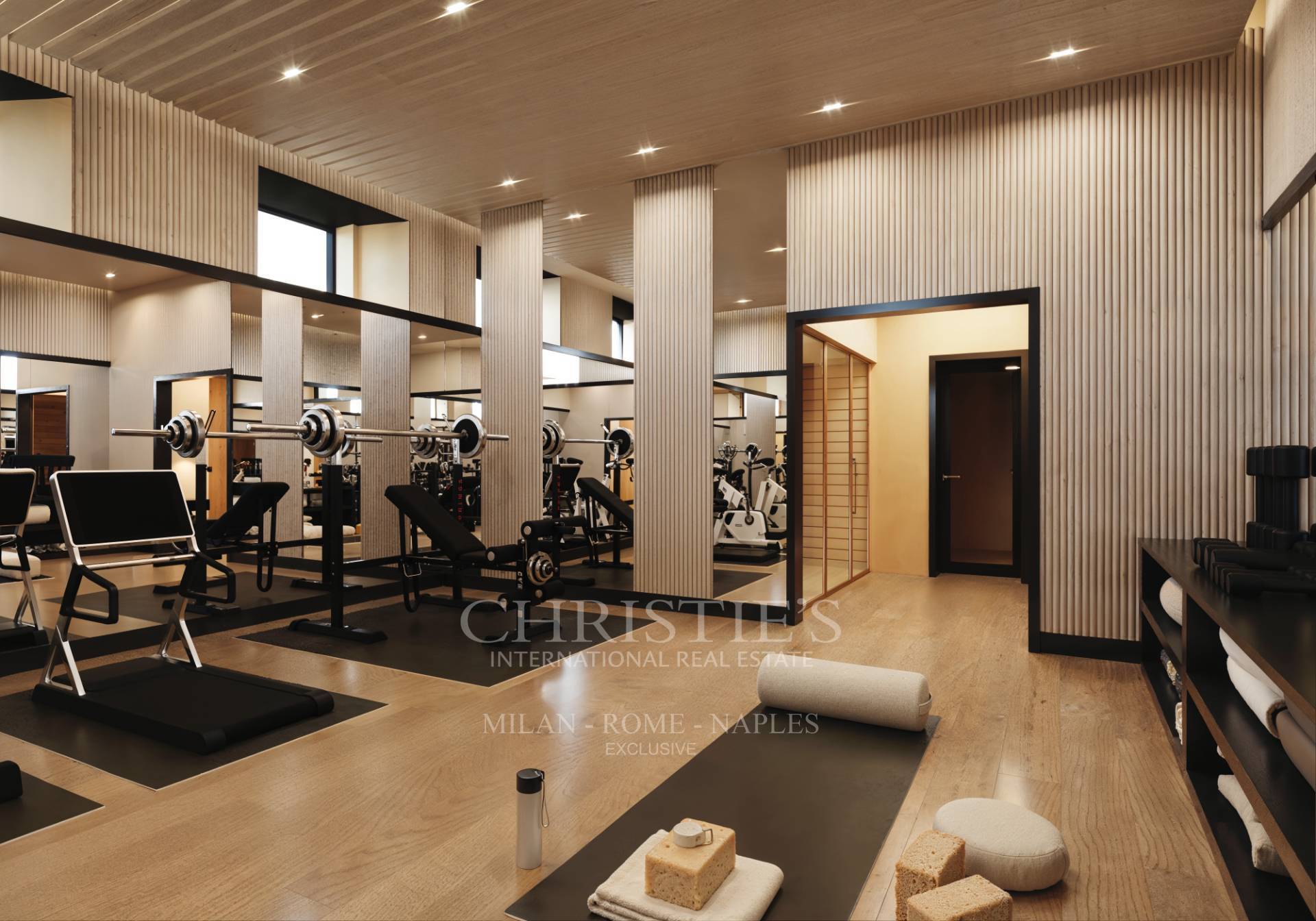 picture of Elegant First Floor Apartment