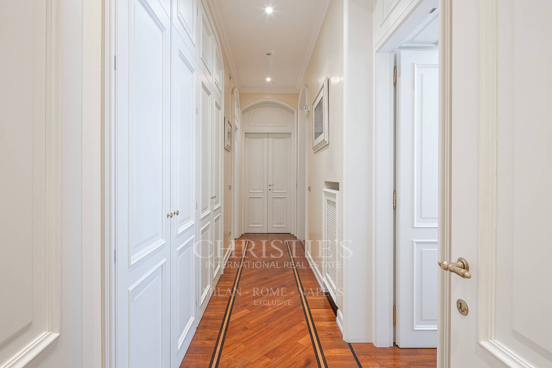 picture of Via Saffi: A Timeless Period Home Of Rare Elegance
