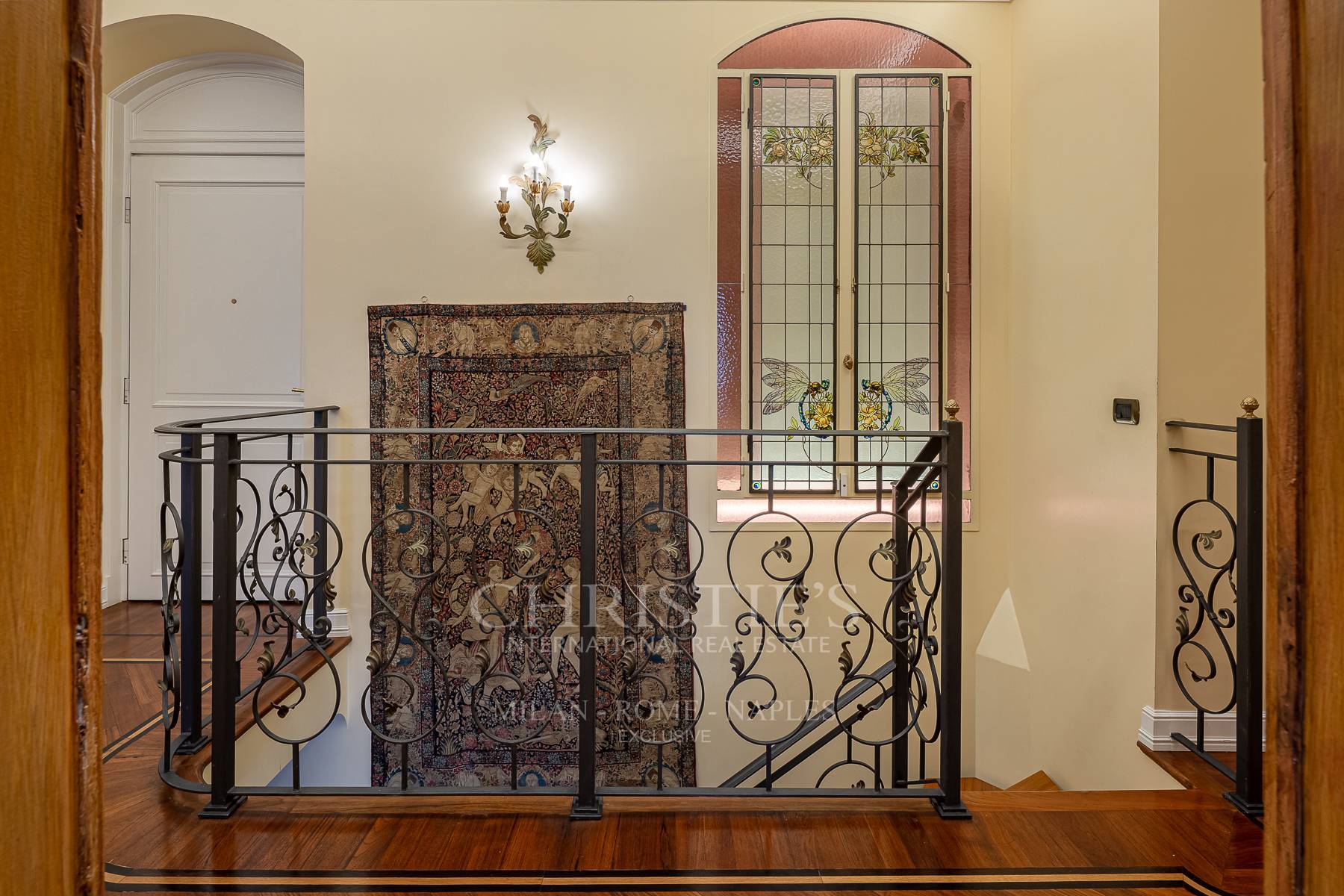 picture of Via Saffi: A Timeless Period Home Of Rare Elegance