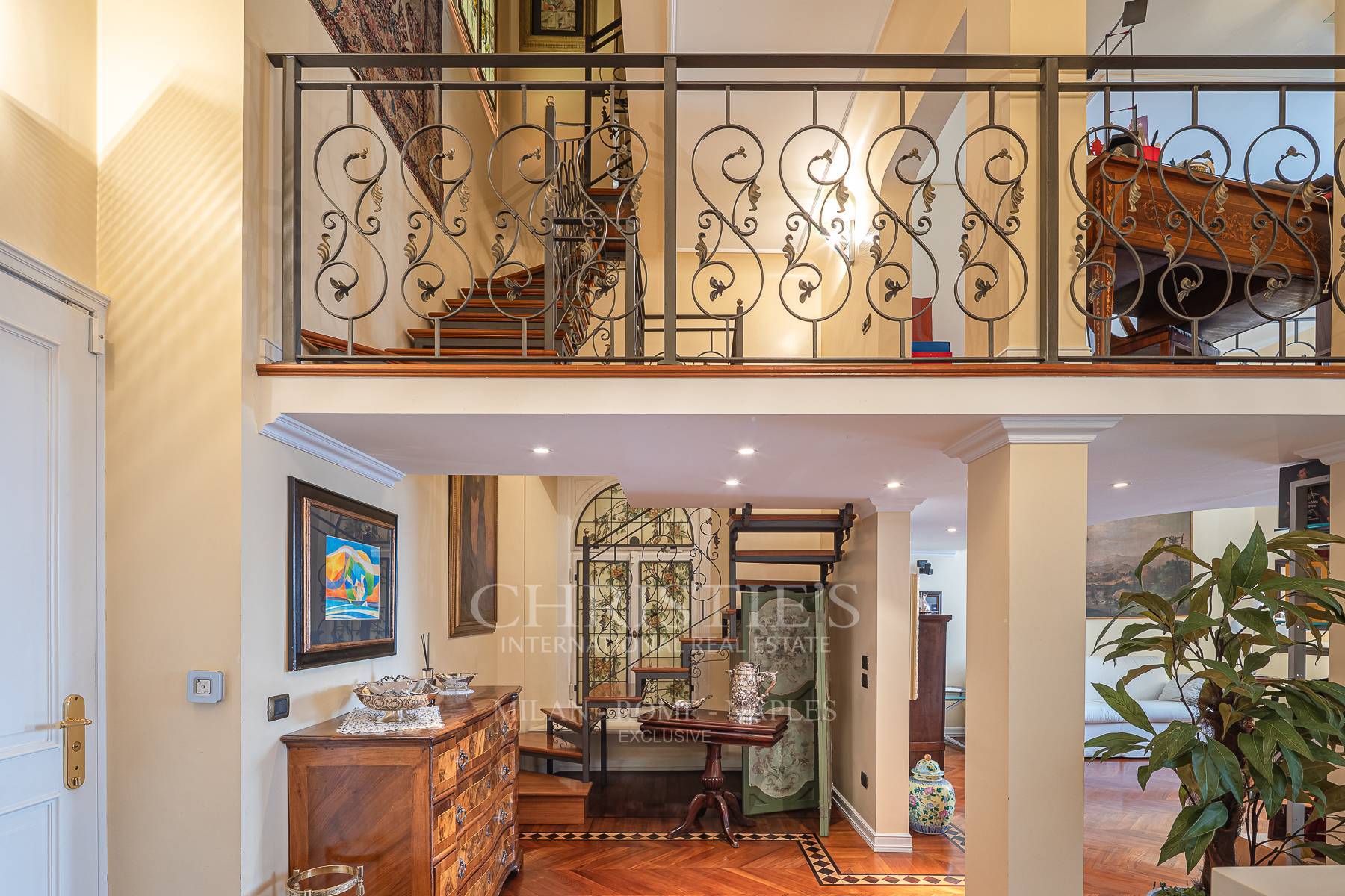 picture of Via Saffi: A Timeless Period Home Of Rare Elegance