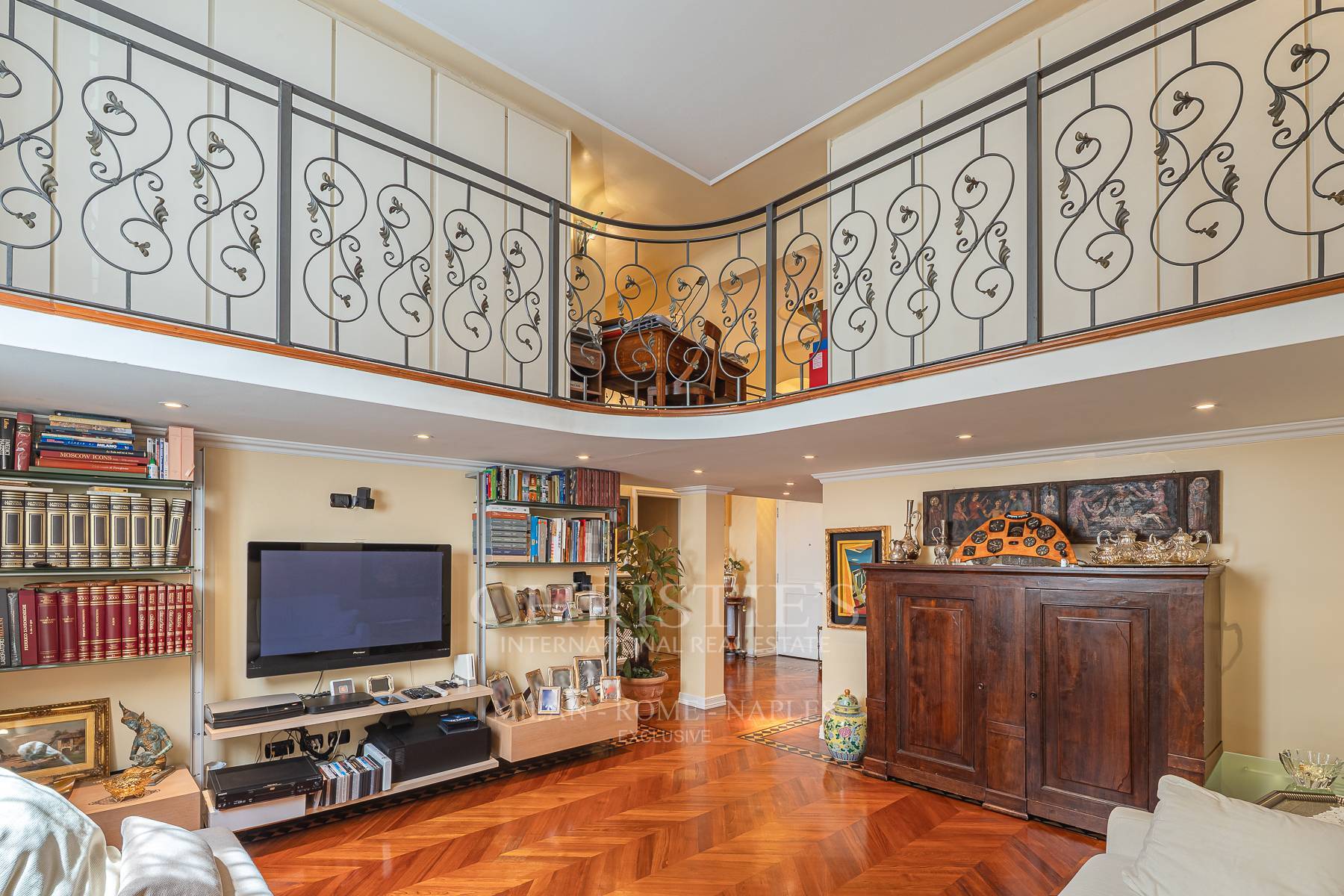 picture of Via Saffi: A Timeless Period Home Of Rare Elegance