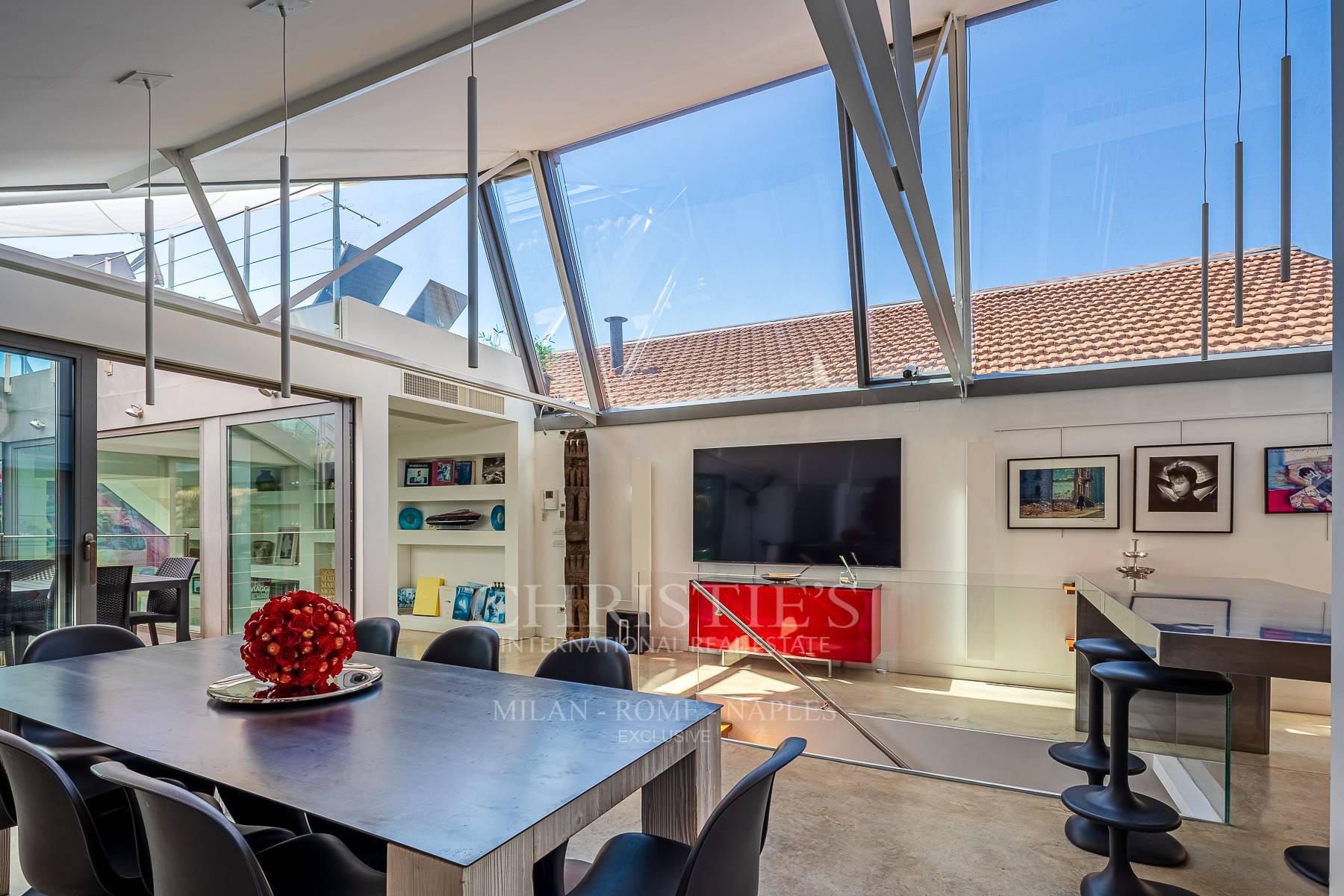 picture of Iconic Loft With Private Spa, Multifunctional Showroom And Winter Garden In Milan