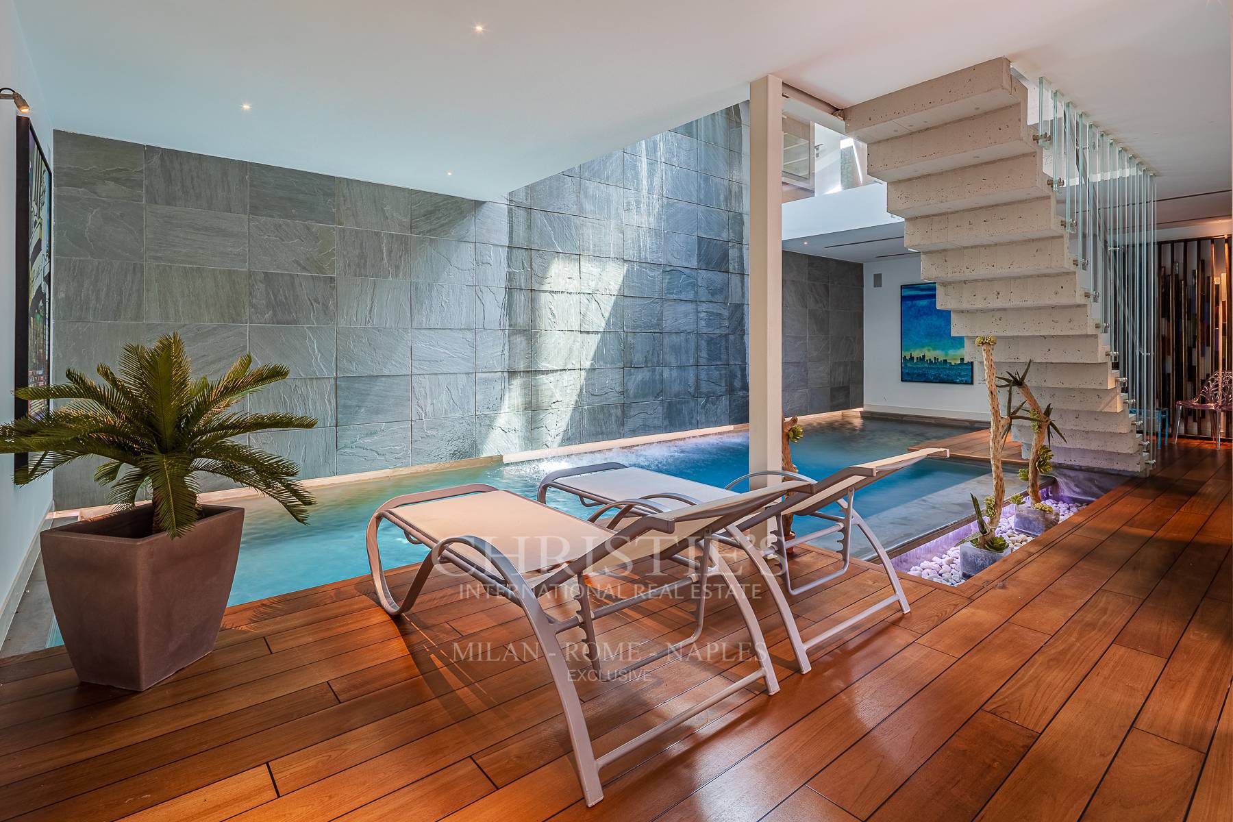picture of Iconic Loft With Private Spa, Multifunctional Showroom And Winter Garden In Milan