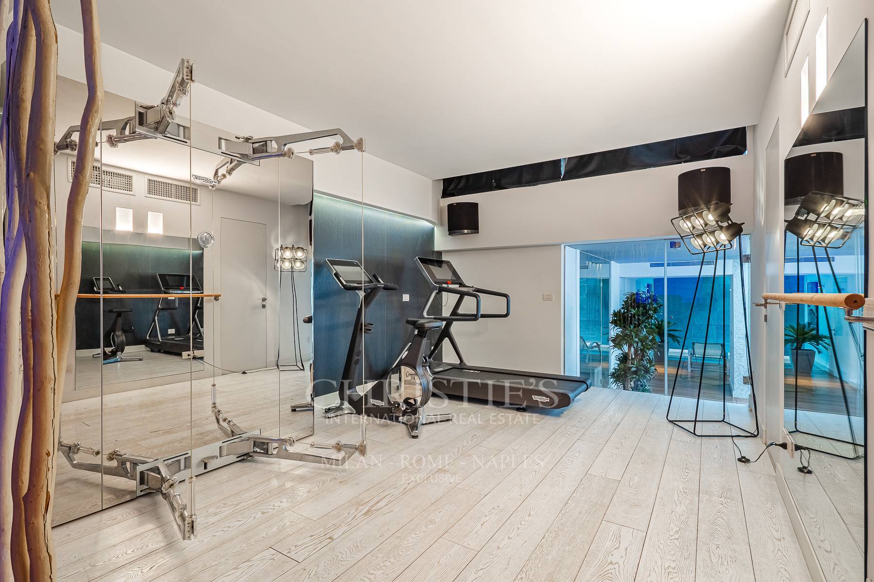 picture of Iconic Loft With Private Spa, Multifunctional Showroom And Winter Garden In Milan