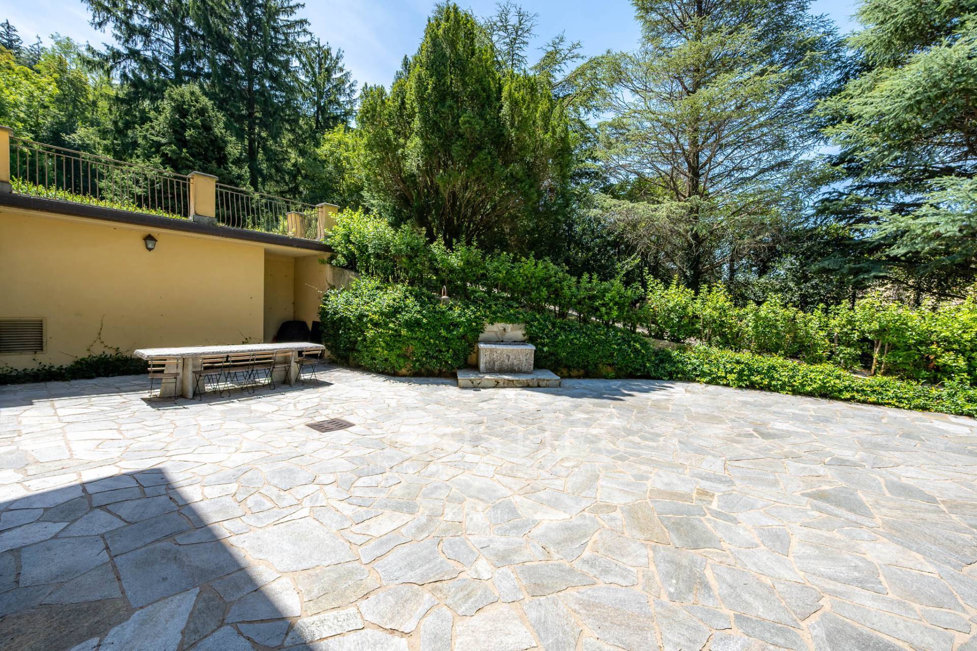 picture of Prestigious Residence In A Panoramic Setting, Near Como And Bellagio