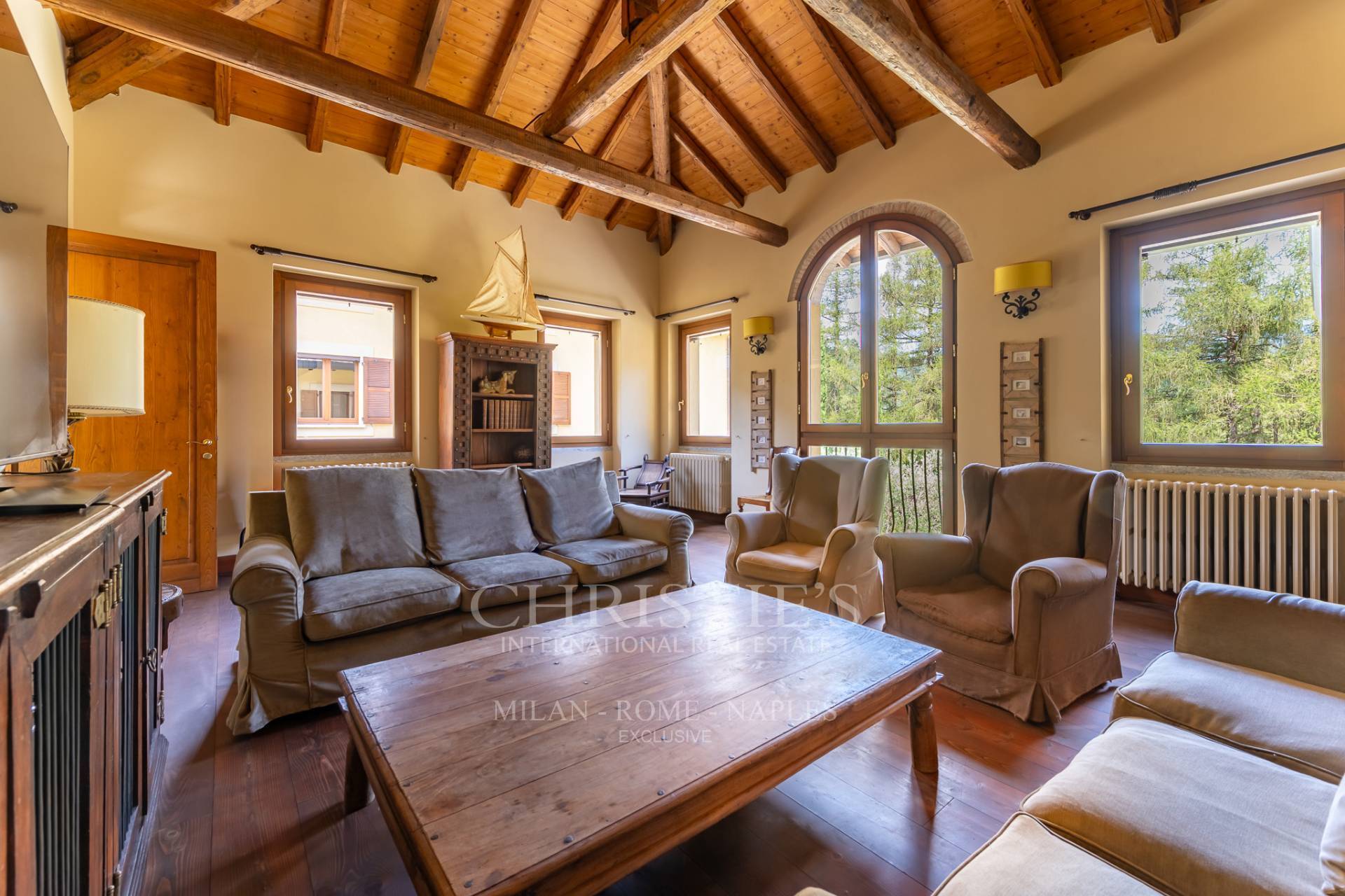picture of Prestigious Residence In A Panoramic Setting, Near Como And Bellagio
