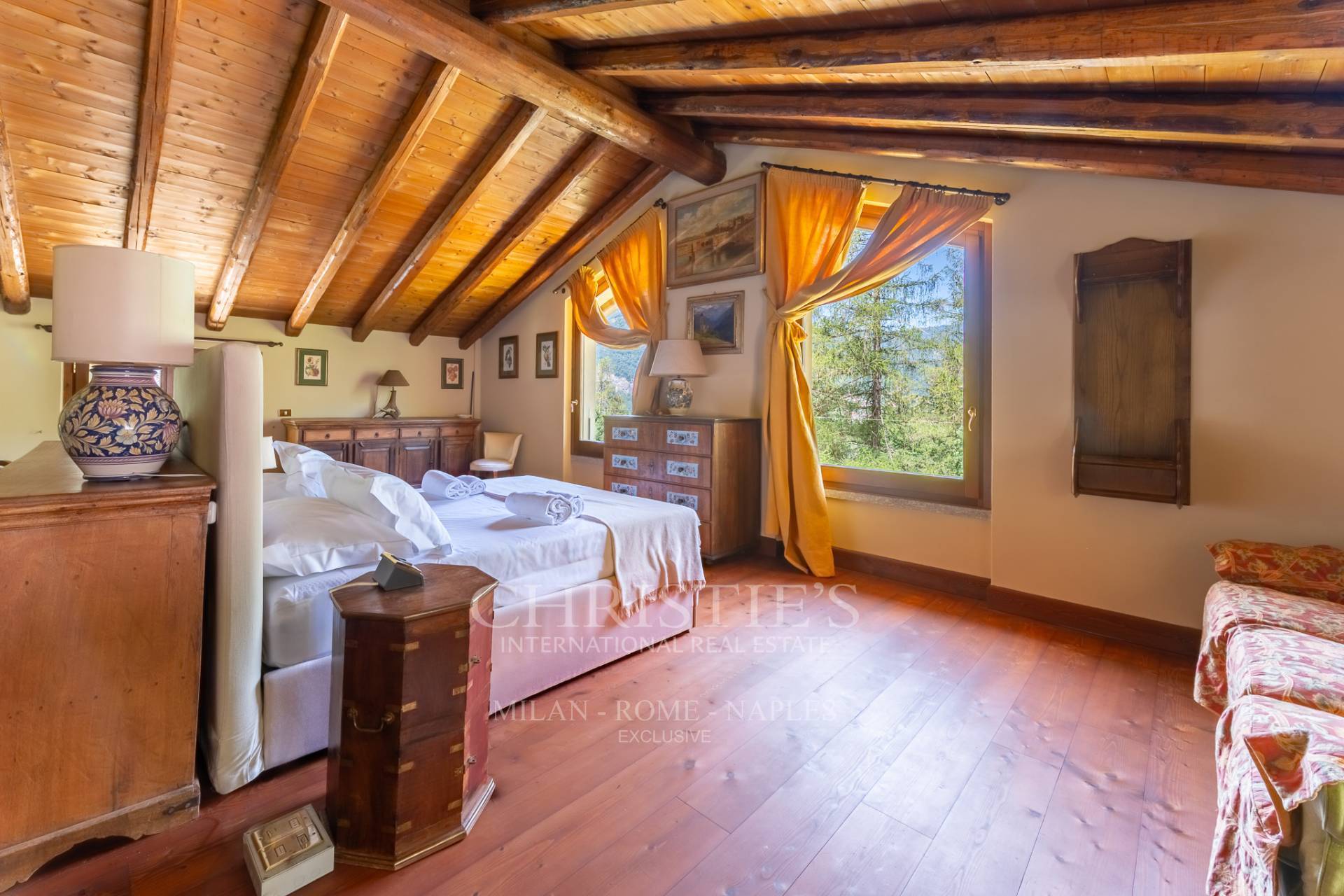 picture of Prestigious Residence In A Panoramic Setting, Near Como And Bellagio