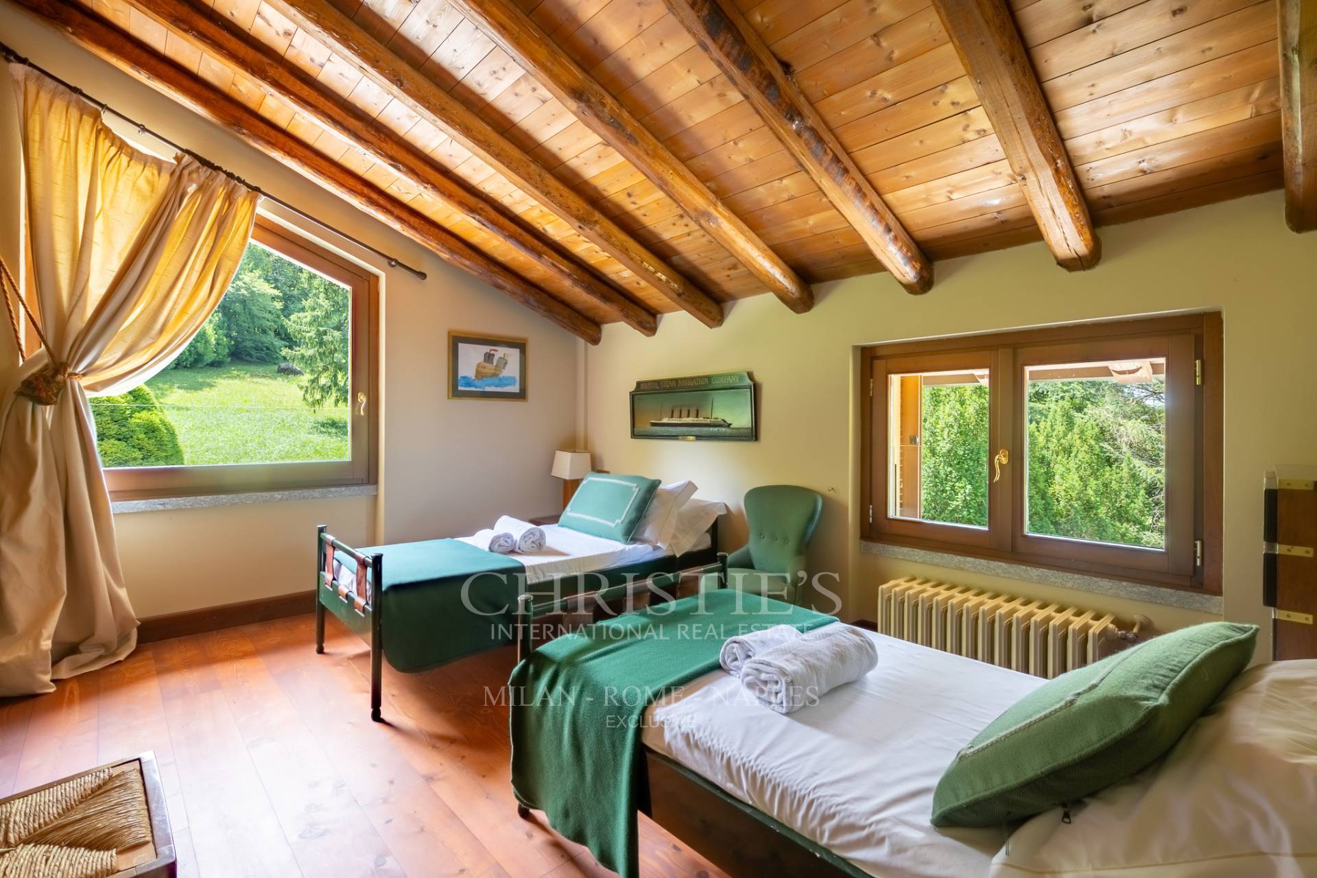 picture of Prestigious Residence In A Panoramic Setting, Near Como And Bellagio