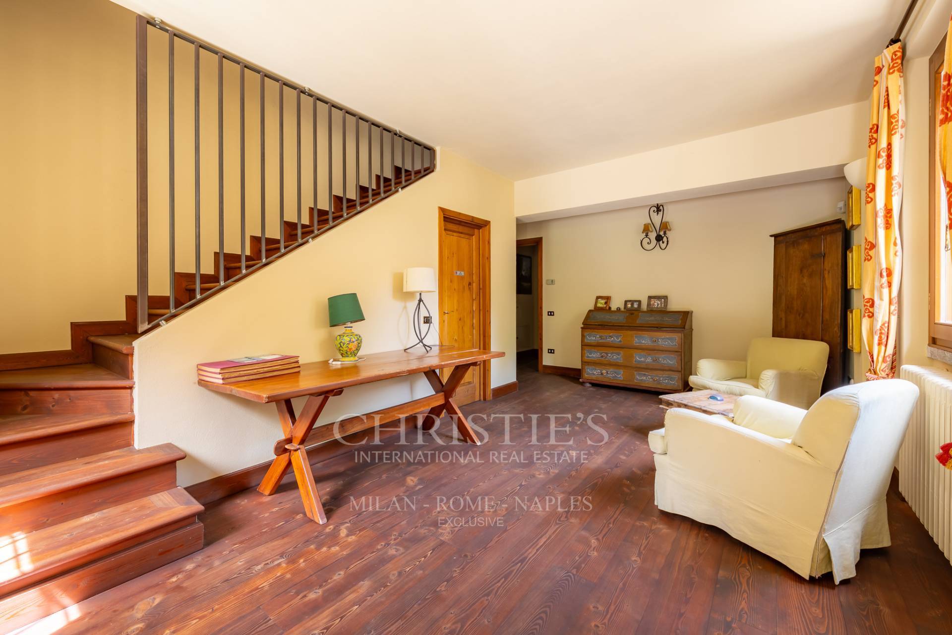 picture of Prestigious Residence In A Panoramic Setting, Near Como And Bellagio