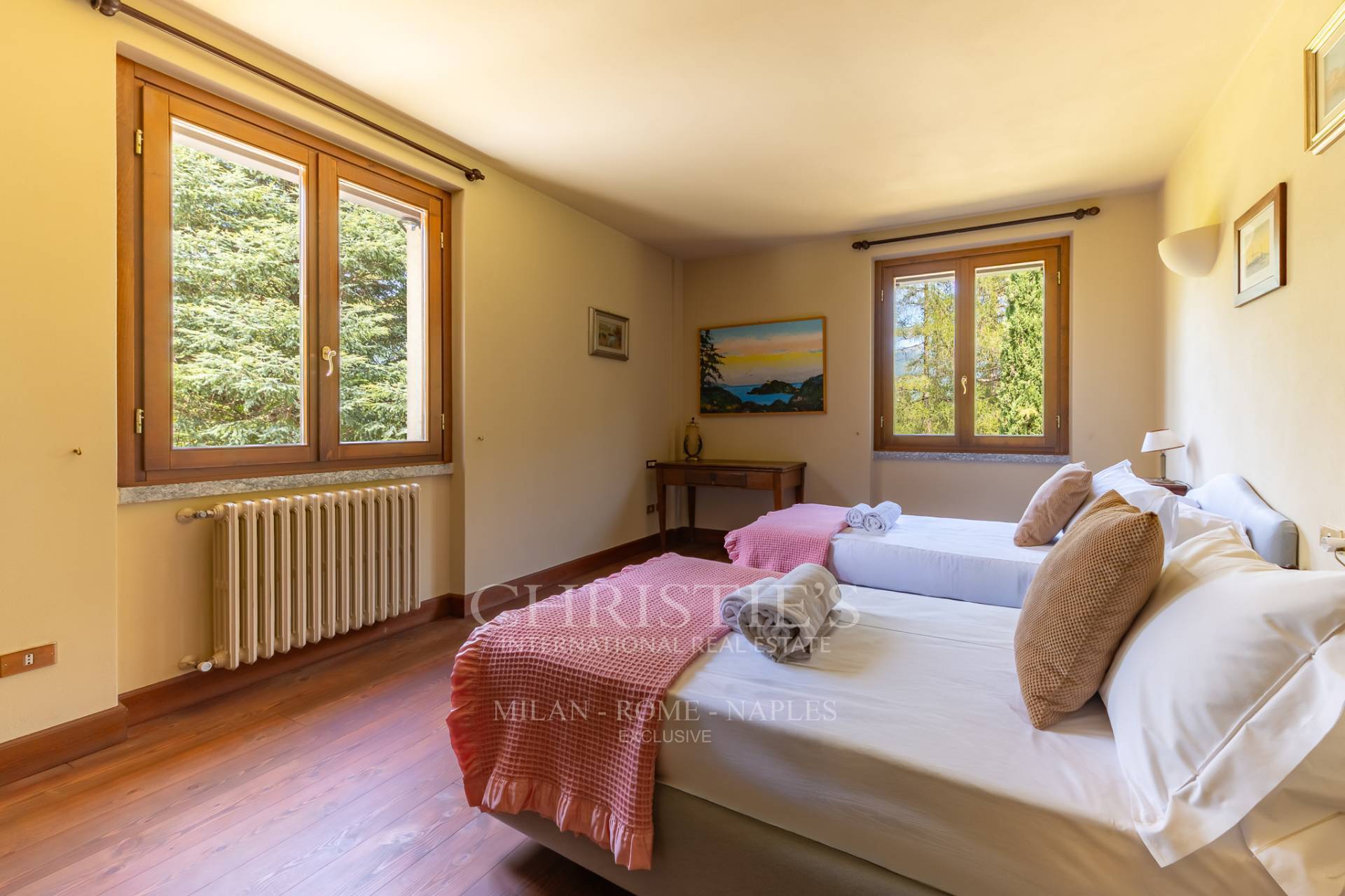 picture of Prestigious Residence In A Panoramic Setting, Near Como And Bellagio
