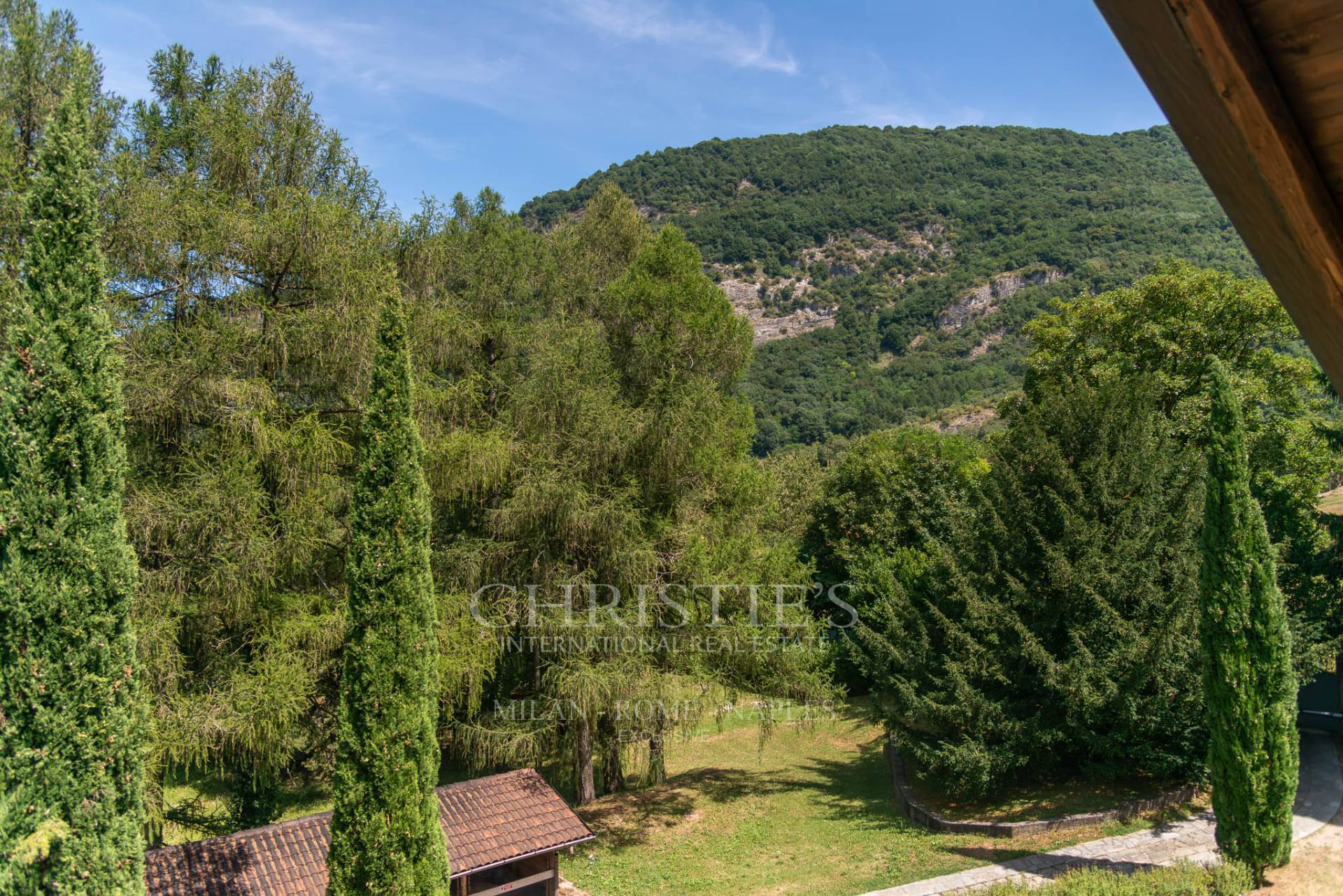 picture of Prestigious Residence In A Panoramic Setting, Near Como And Bellagio
