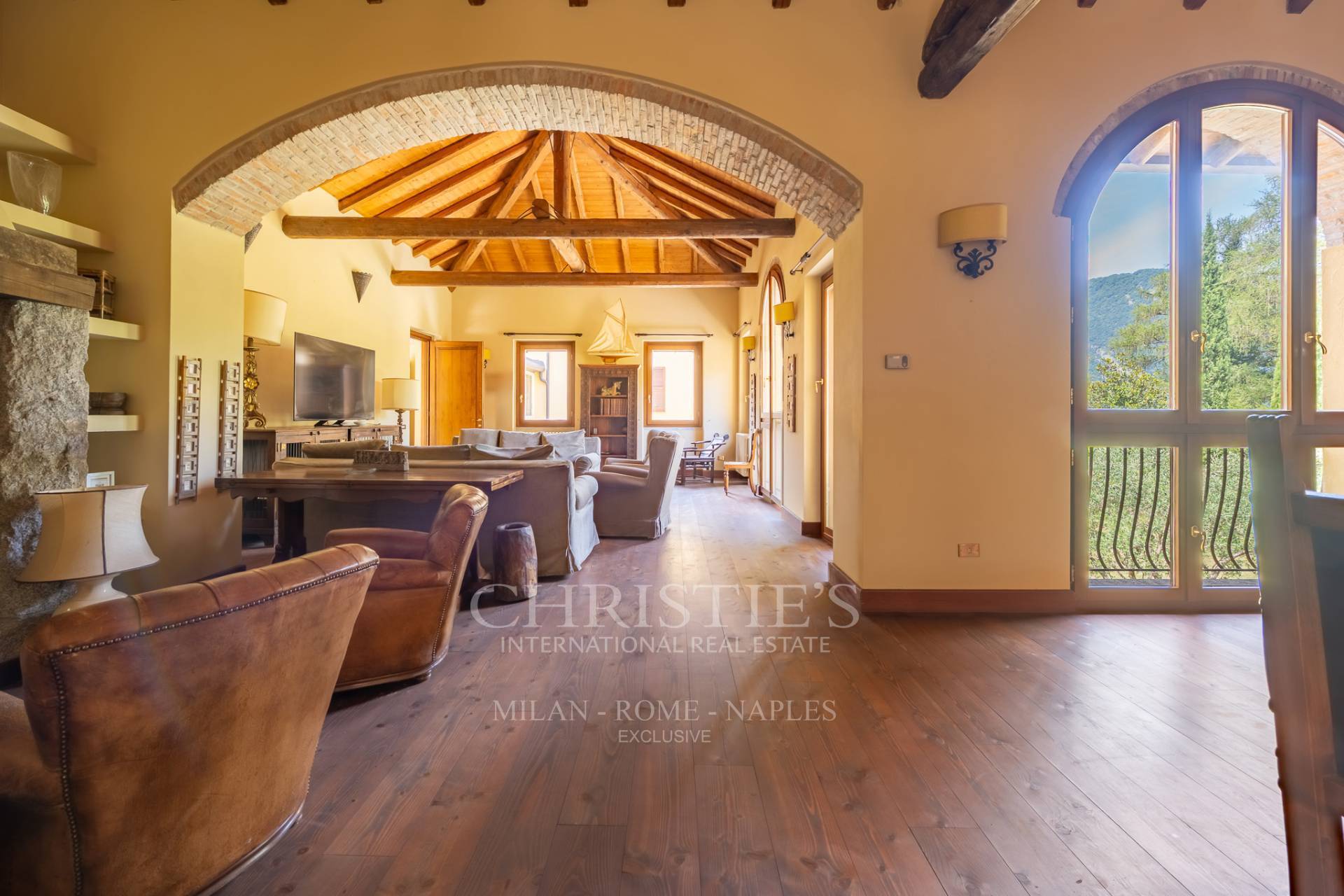 picture of Prestigious Residence In A Panoramic Setting, Near Como And Bellagio