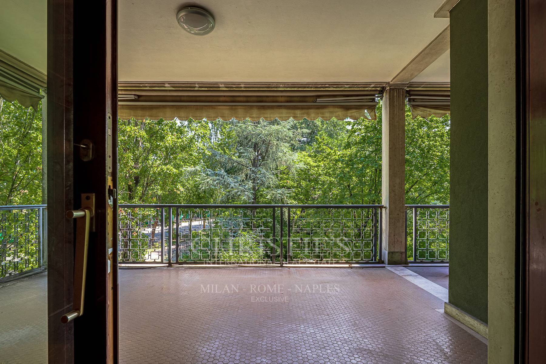picture of Elegant Apartment With A Terrace In The Heart Of San Siro
