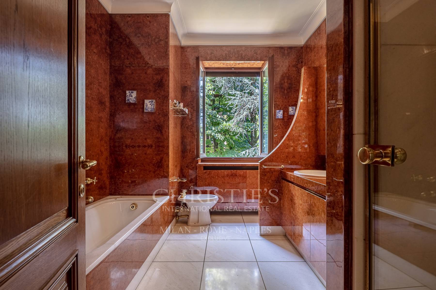 picture of Elegant Apartment With A Terrace In The Heart Of San Siro