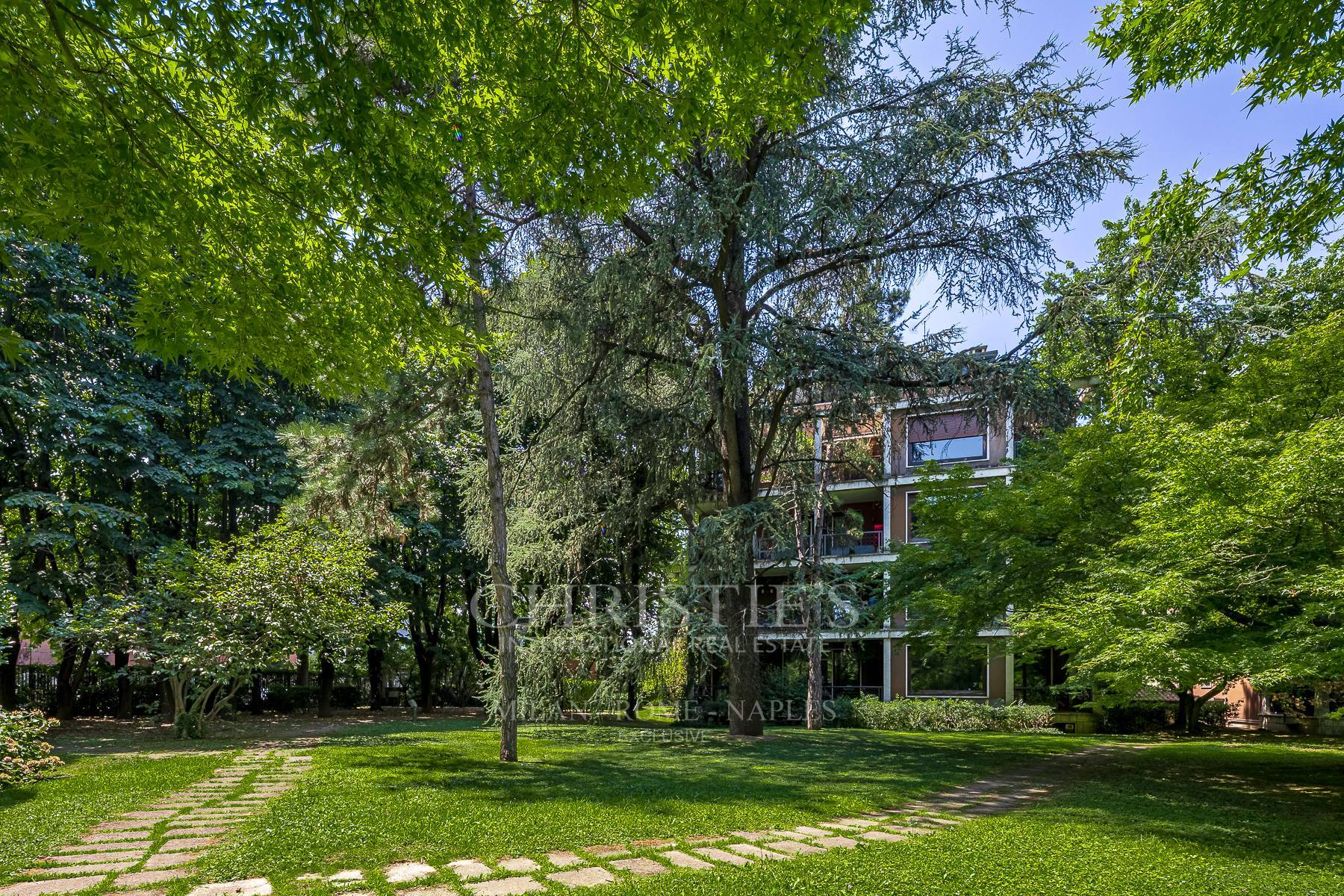 picture of Elegant Apartment With A Terrace In The Heart Of San Siro