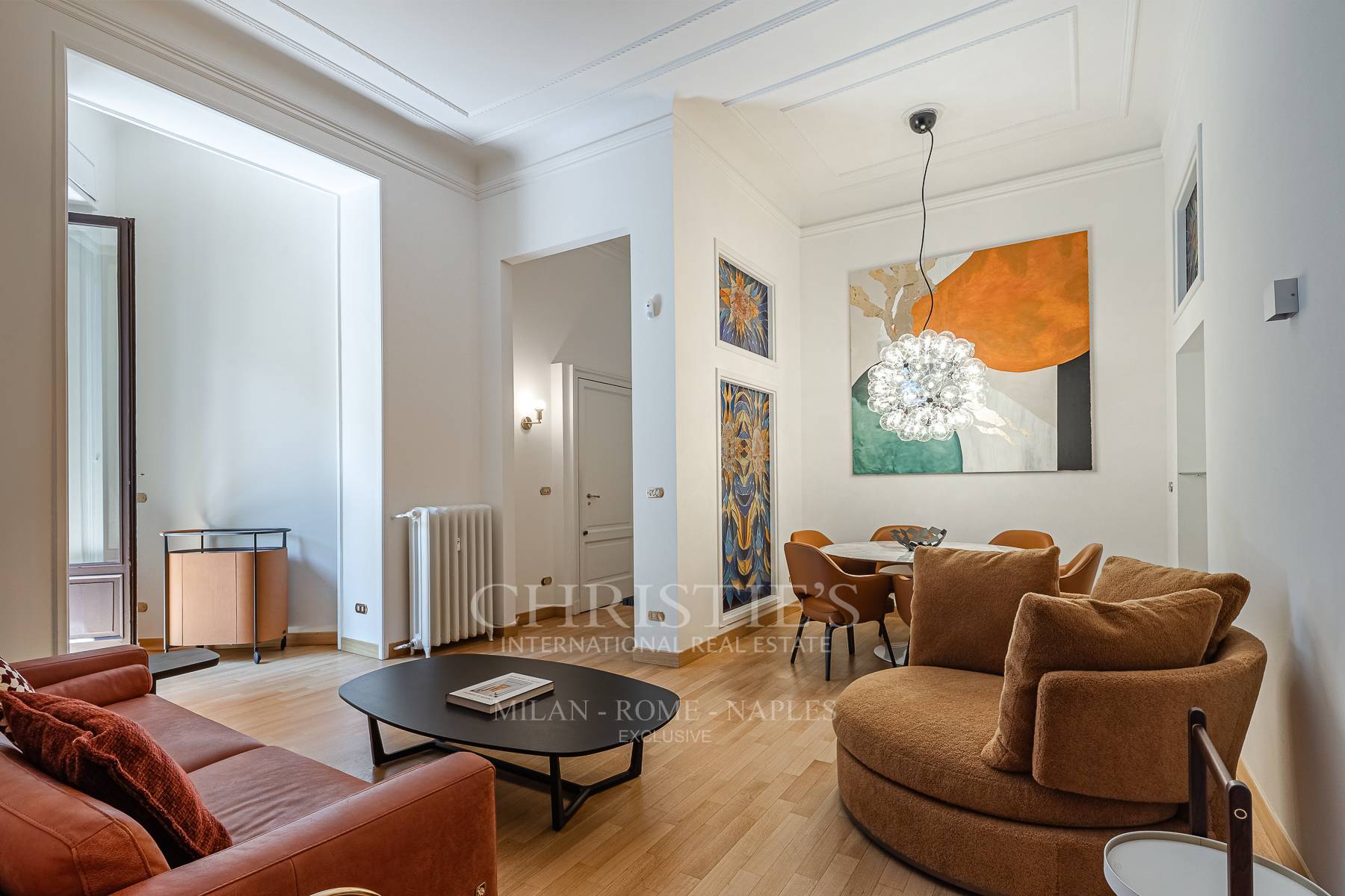 picture of Elegant Furnished Apartment In A Period Building Between Arco Della Pace And Parco Sempione
