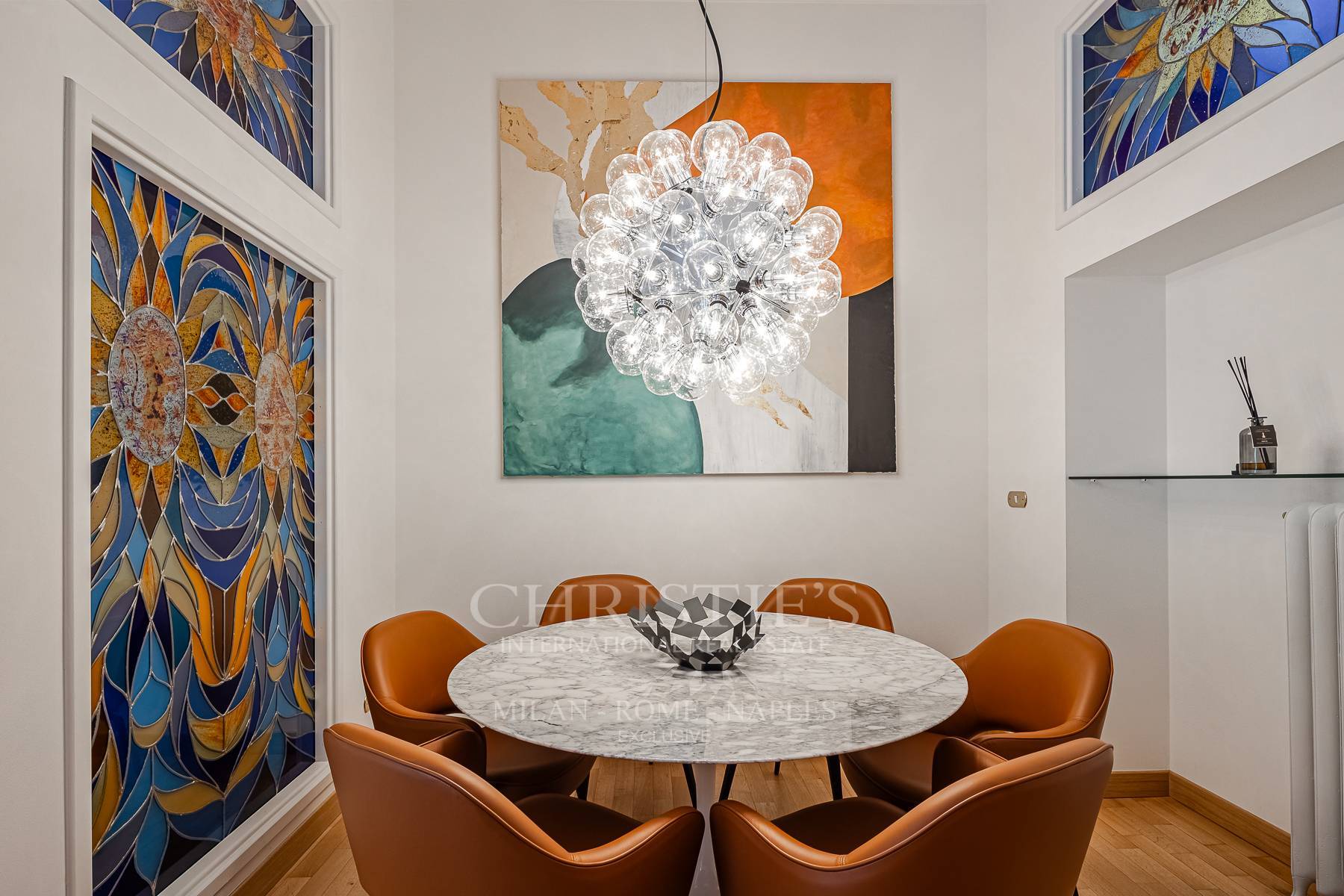 picture of Elegant Furnished Apartment In A Period Building Between Arco Della Pace And Parco Sempione