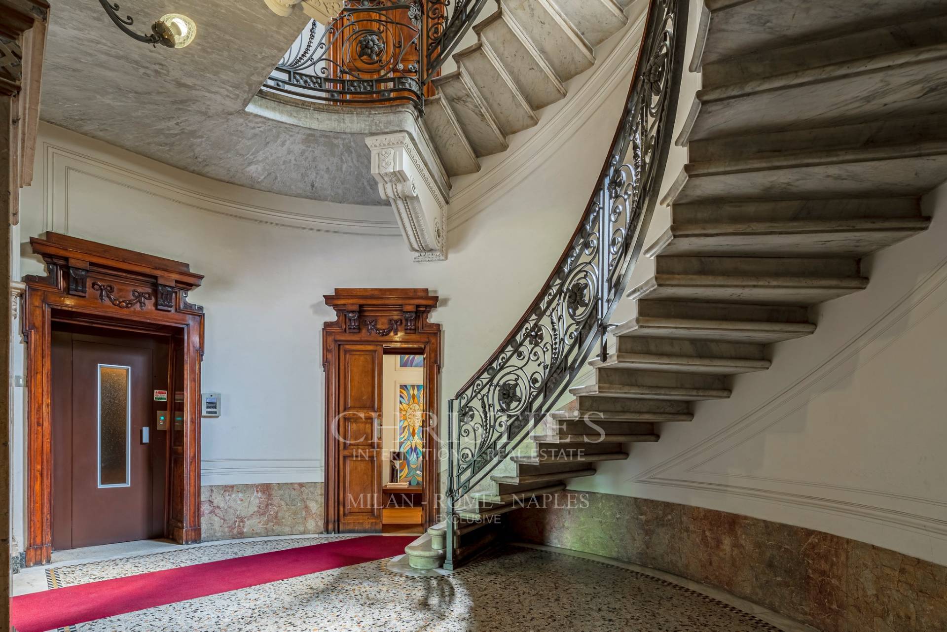 picture of Elegant Furnished Apartment In A Period Building Between Arco Della Pace And Parco Sempione