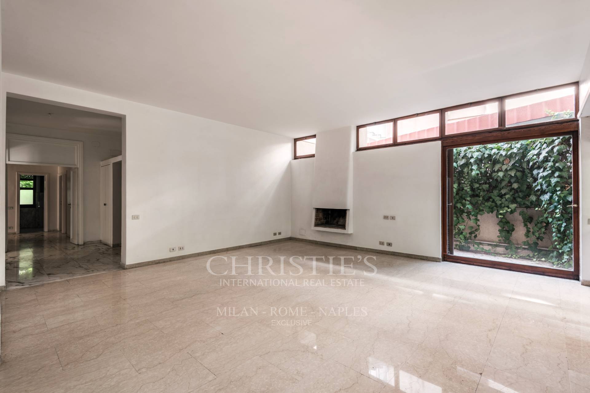 picture of High-end Apartment In An Elegant Building With Terrace And Garden
