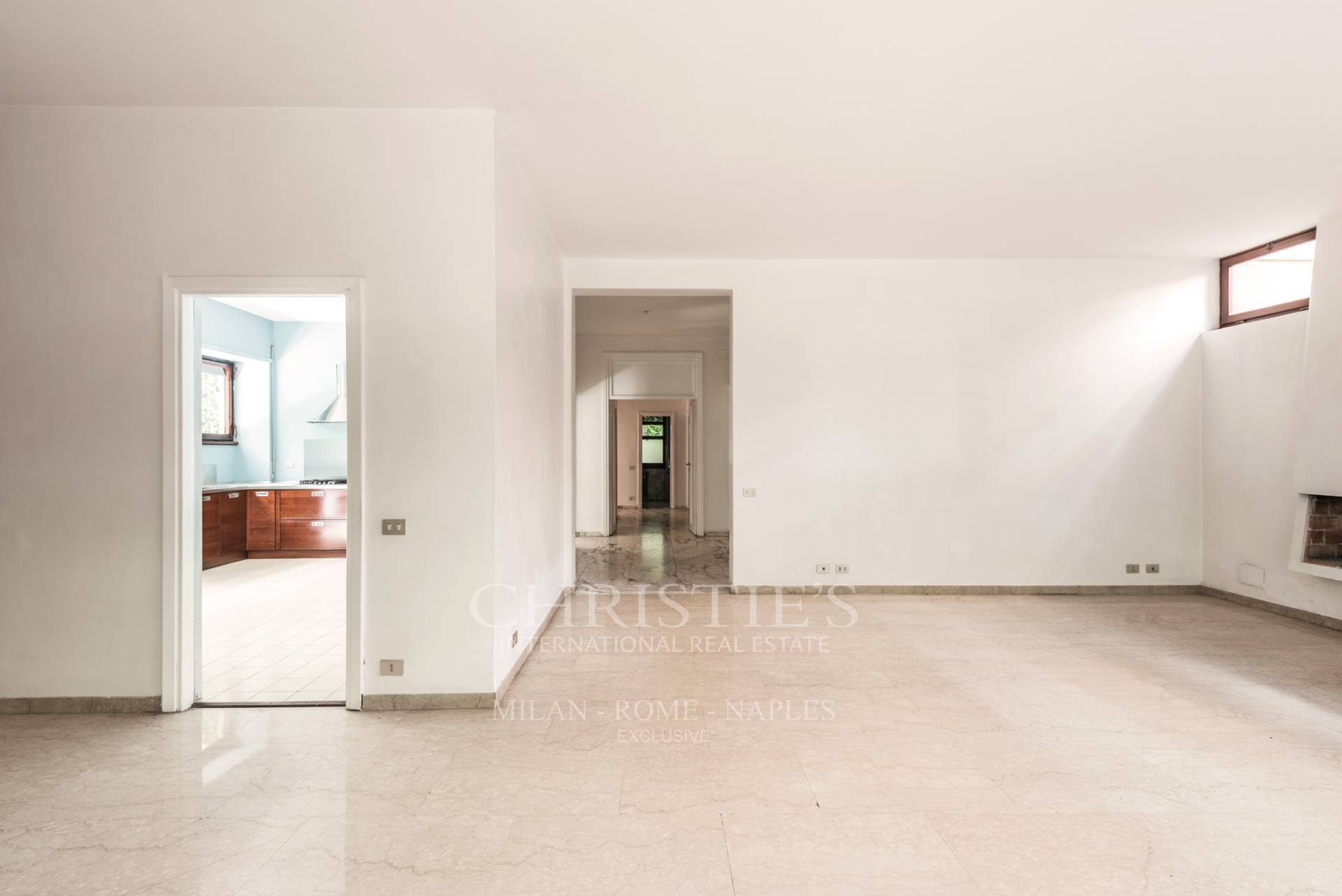 picture of High-end Apartment In An Elegant Building With Terrace And Garden