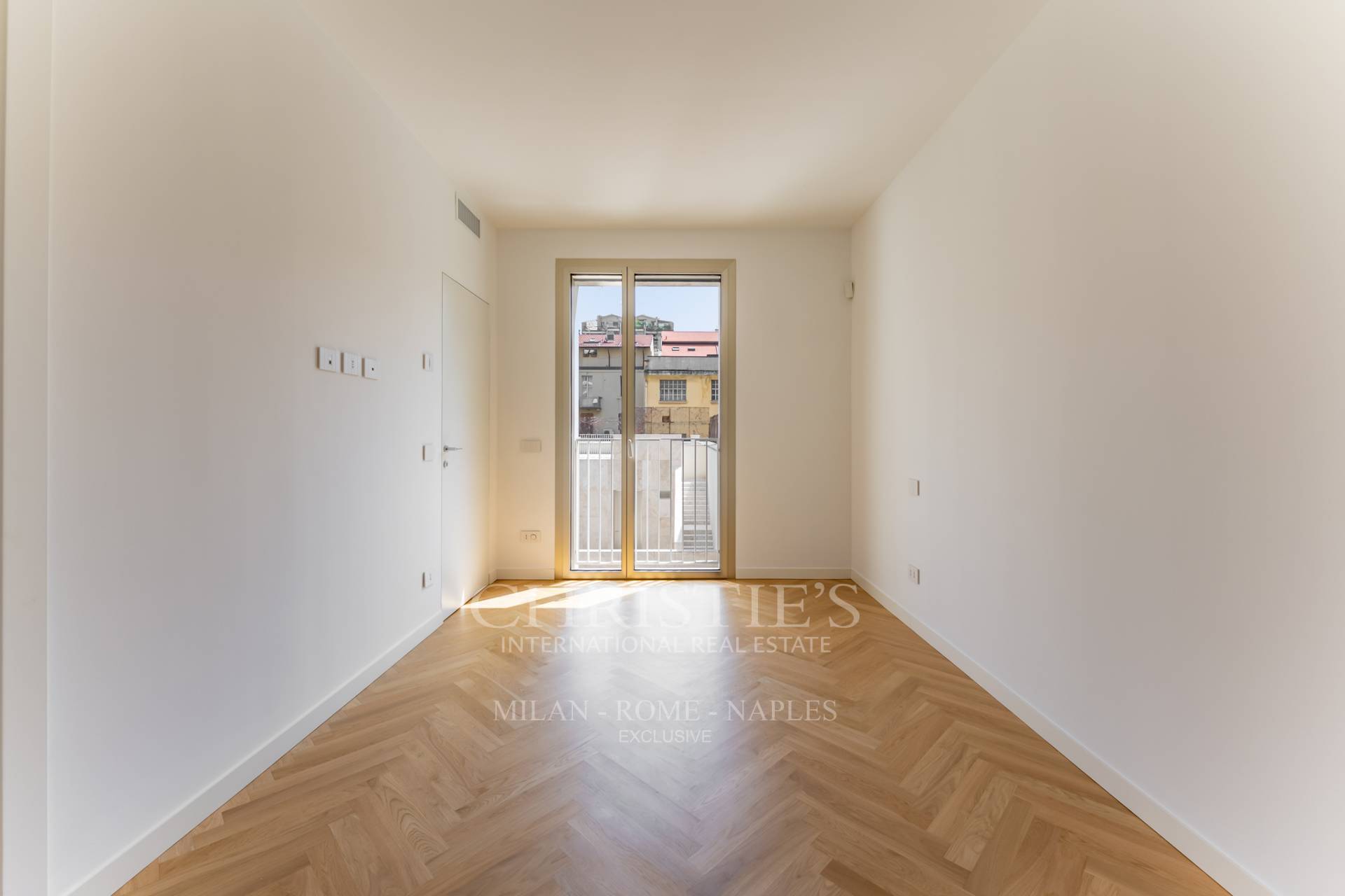 picture of Large Two-bedroom Apartment For Rent In The Città Studi / Susa Area