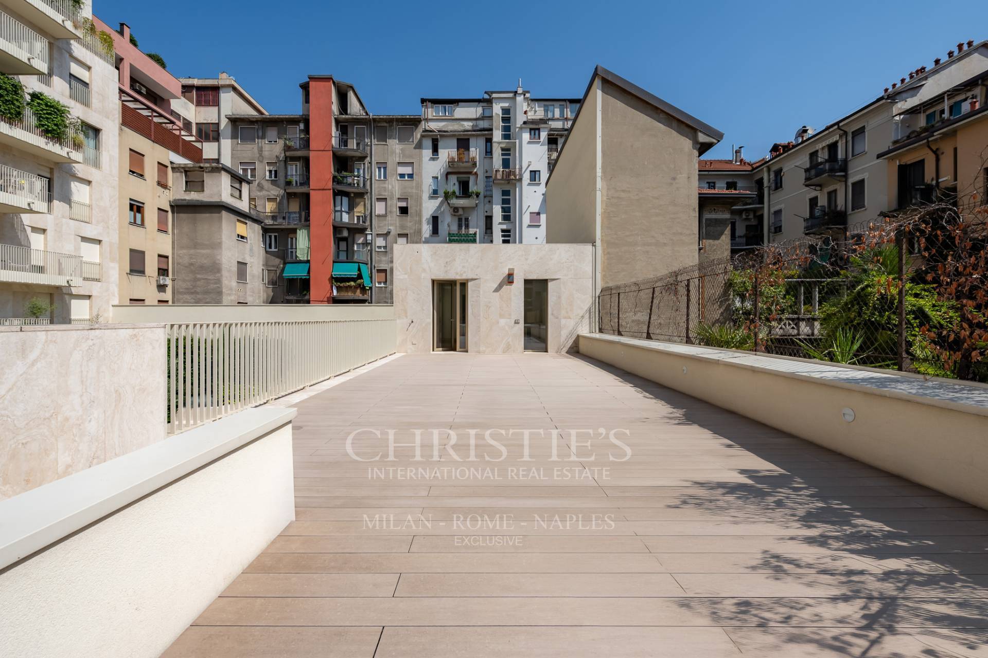 picture of Open-plan One-bedroom Apartment With Terrace