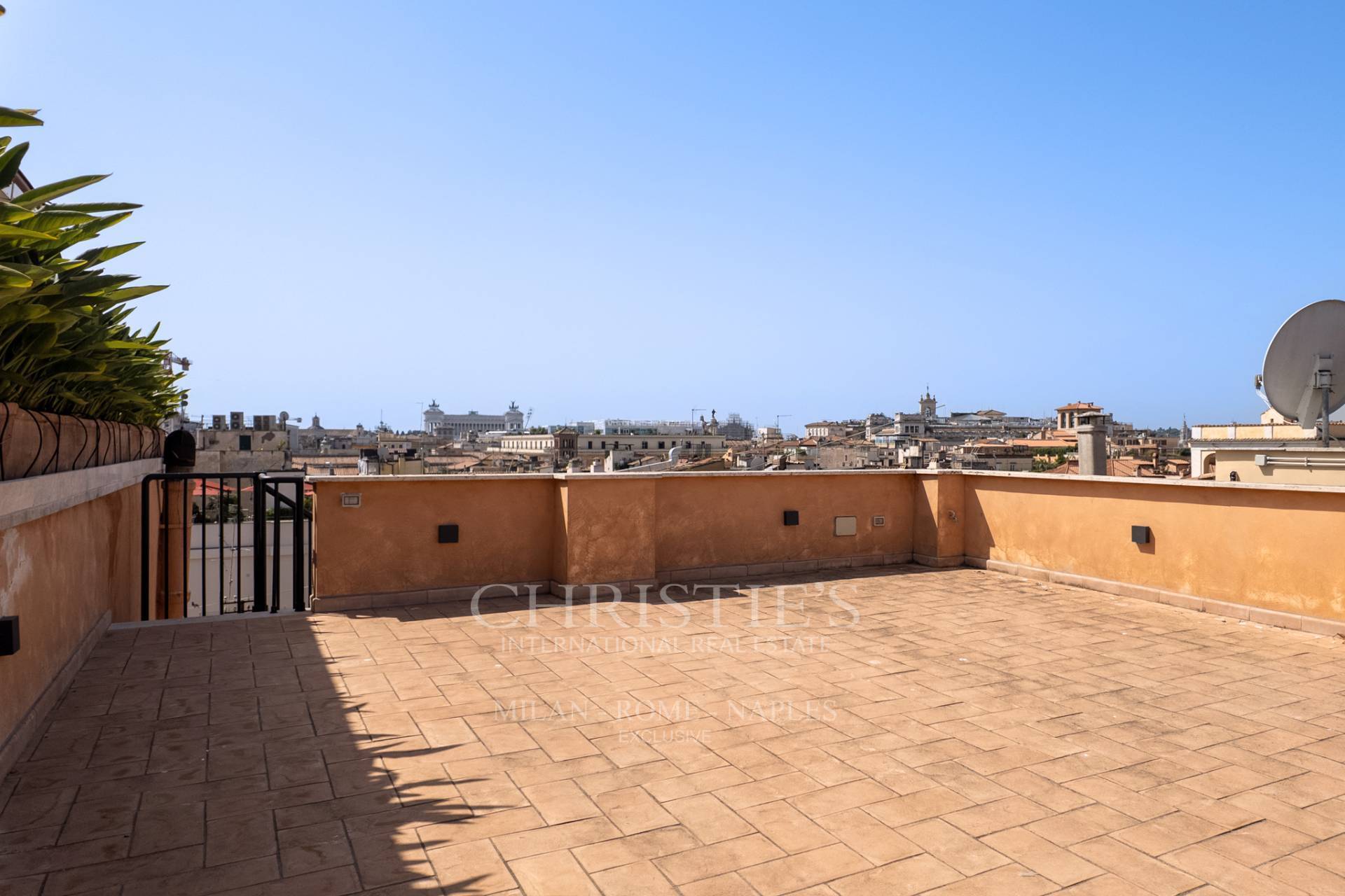 picture of Charming Penthouse With Panoramic Terrace In Via Dei Condotti