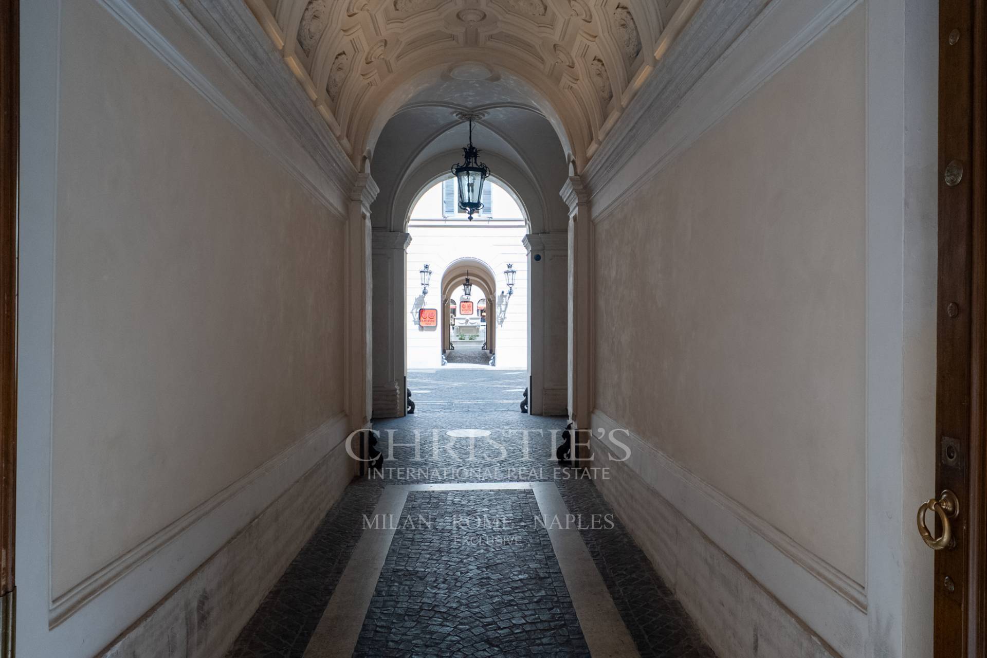 picture of Charming Penthouse With Panoramic Terrace In Via Dei Condotti