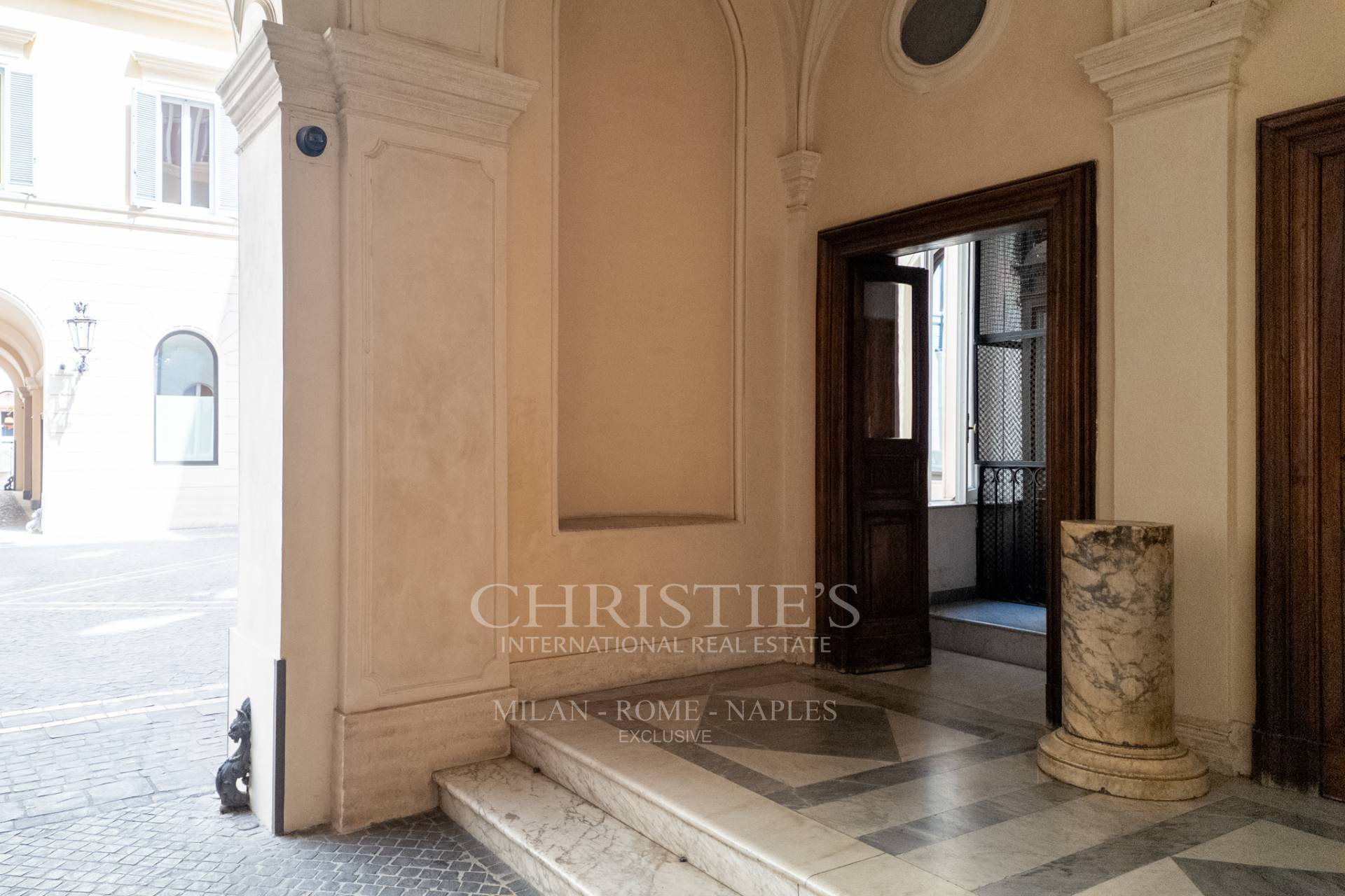 picture of Charming Penthouse With Panoramic Terrace In Via Dei Condotti
