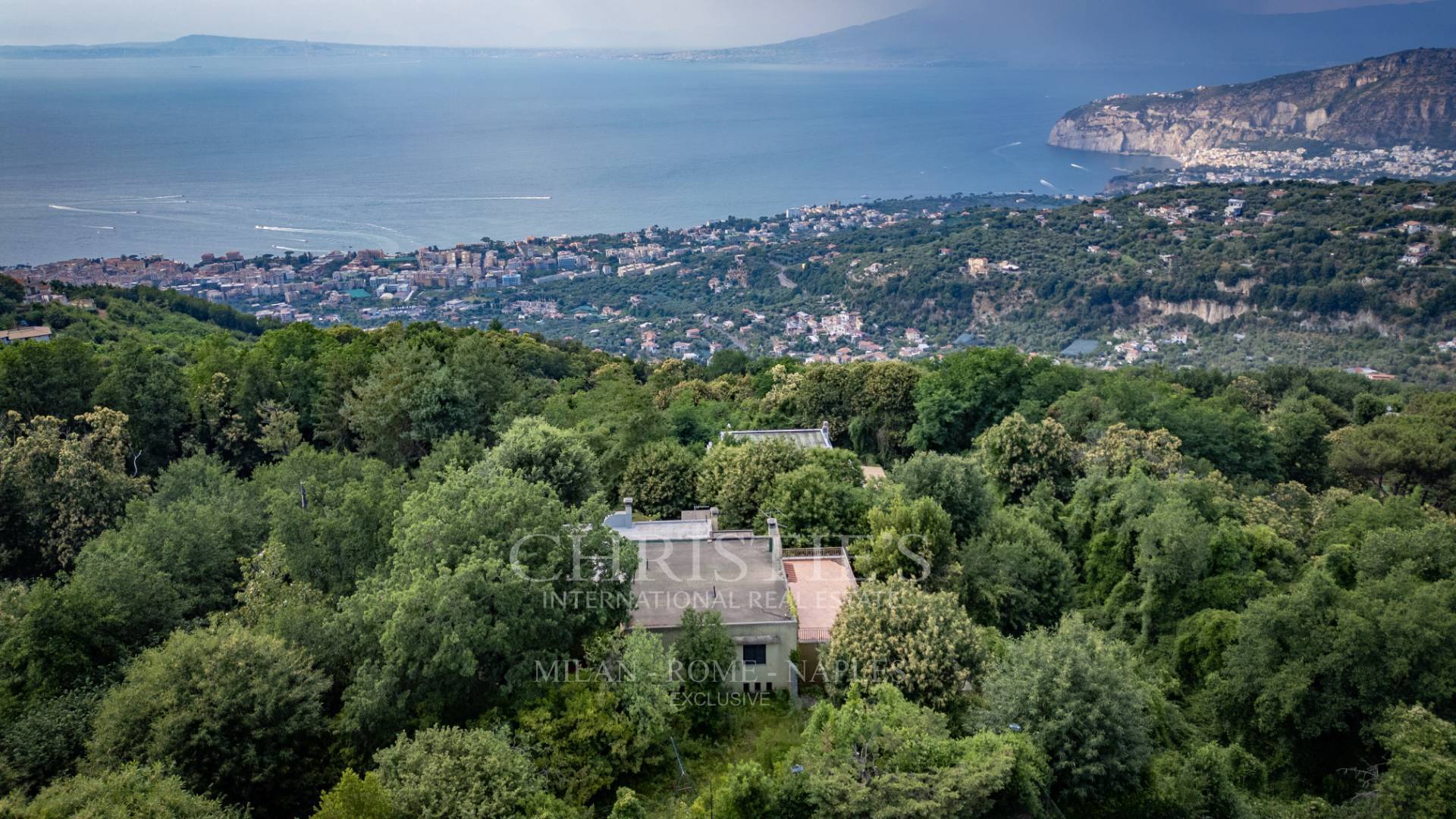 picture of Elegant Panoramic Villa With A View Of The Gulf Of Naples – Sorrento