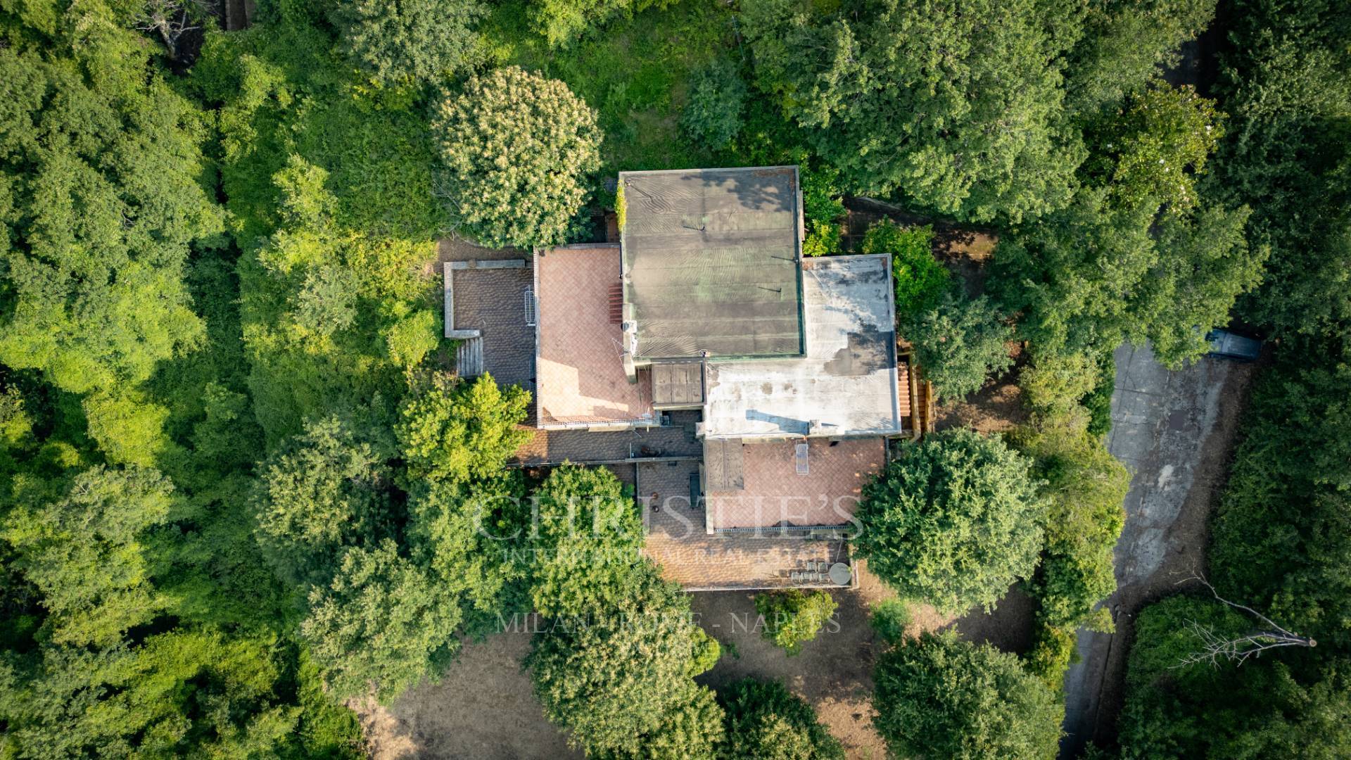 picture of A Portion Of An Elegant Villa With Panoramic Views Of The Gulf Of Naples And Sorrento
