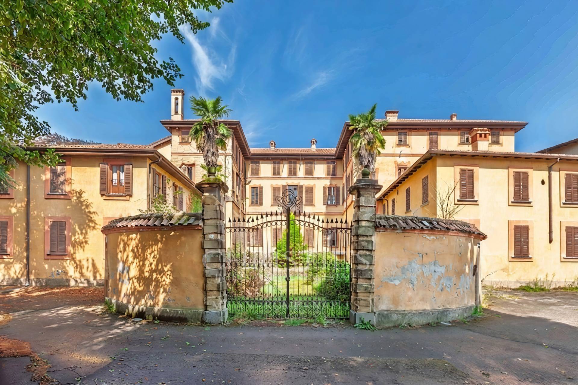 picture of Historic 18th-century Noble Estate With Six-hectare Private Park