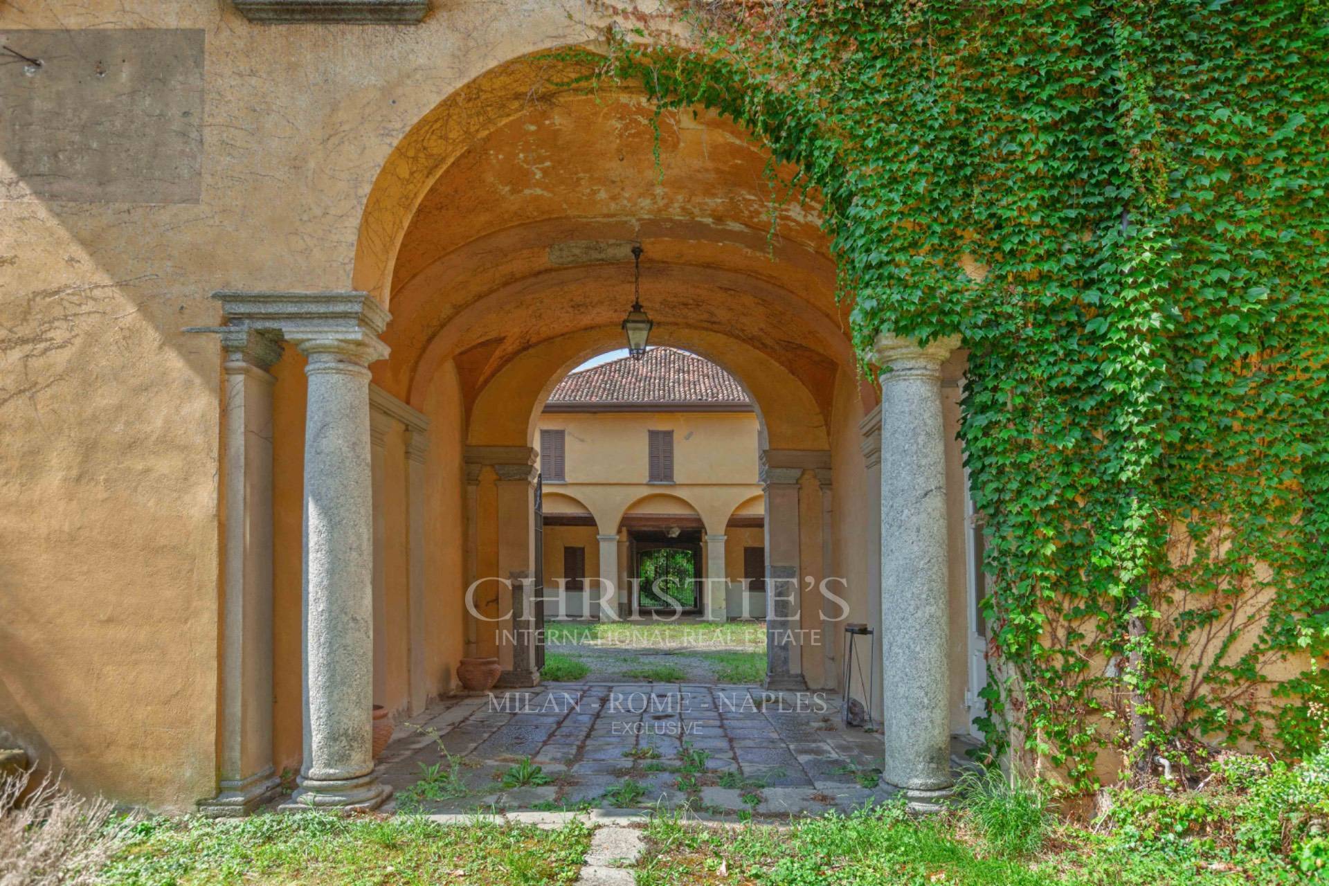 picture of Historic 18th-century Noble Estate With Six-hectare Private Park